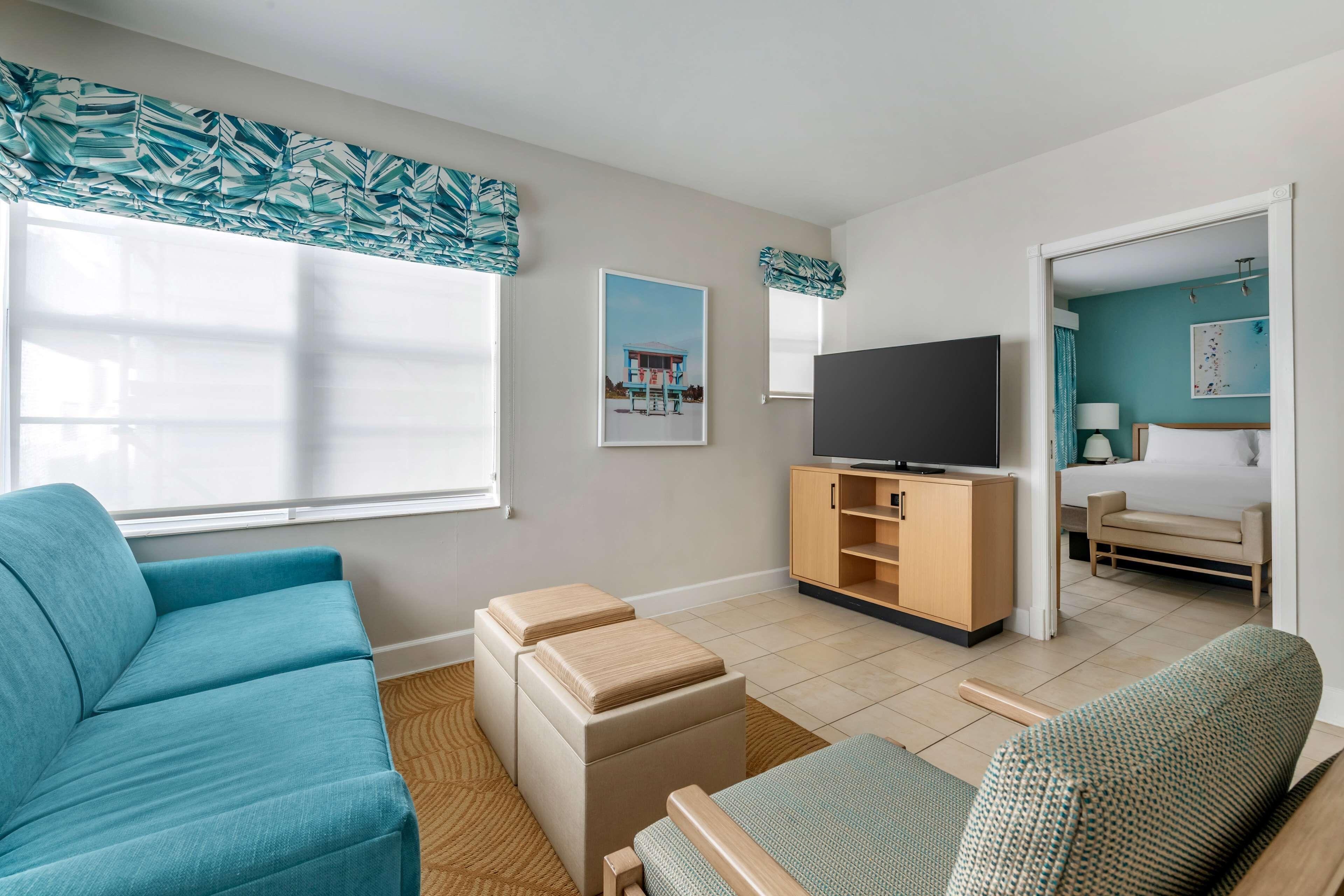 One-Bedroom King Suite Sofa Bed
