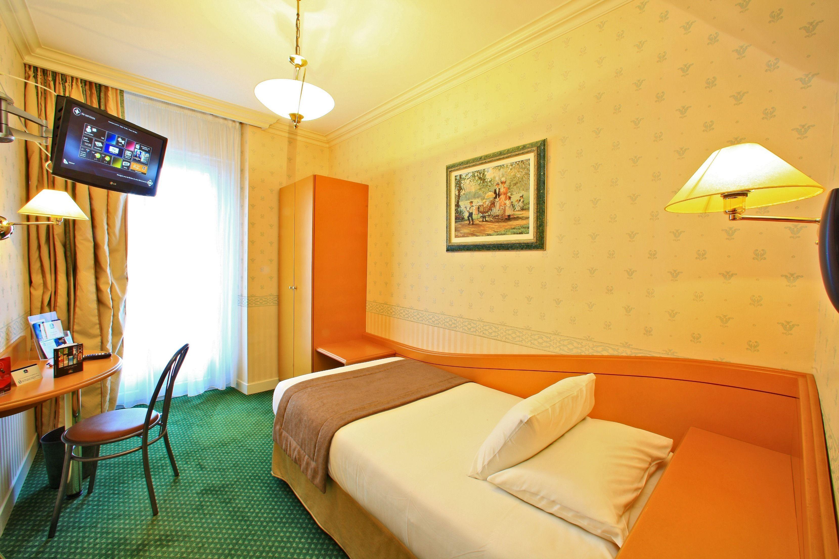 Standard Single Room