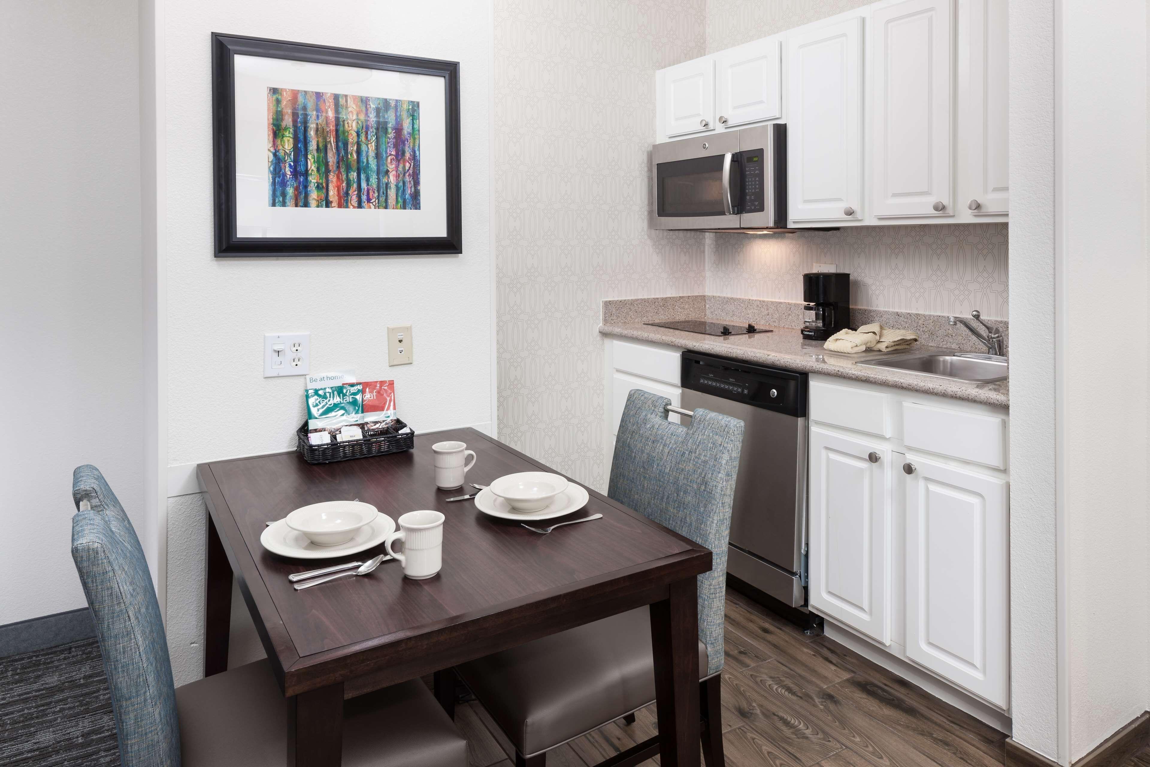 One-Bedroom King Suite Non-Smoking