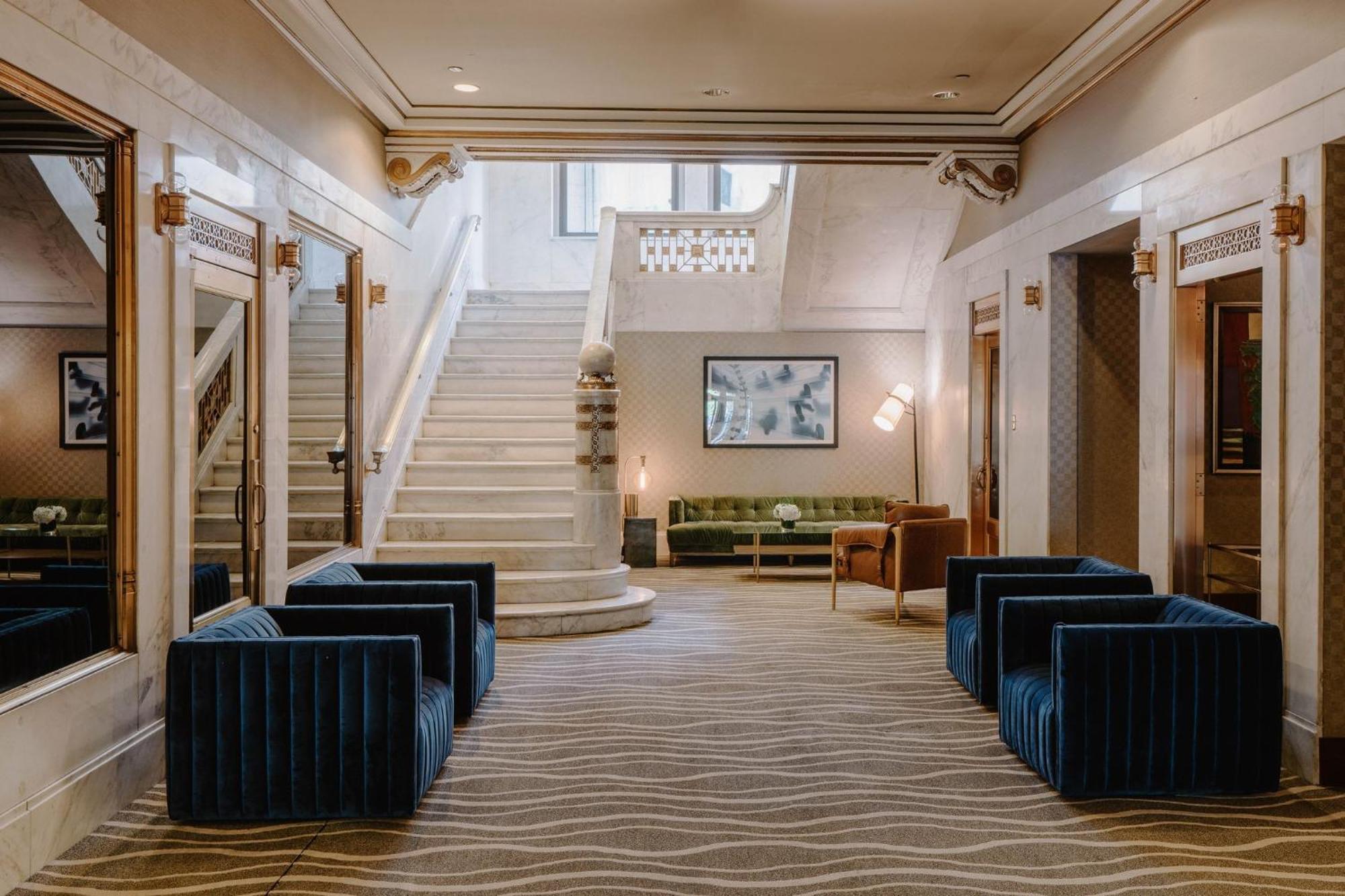 Club Room
