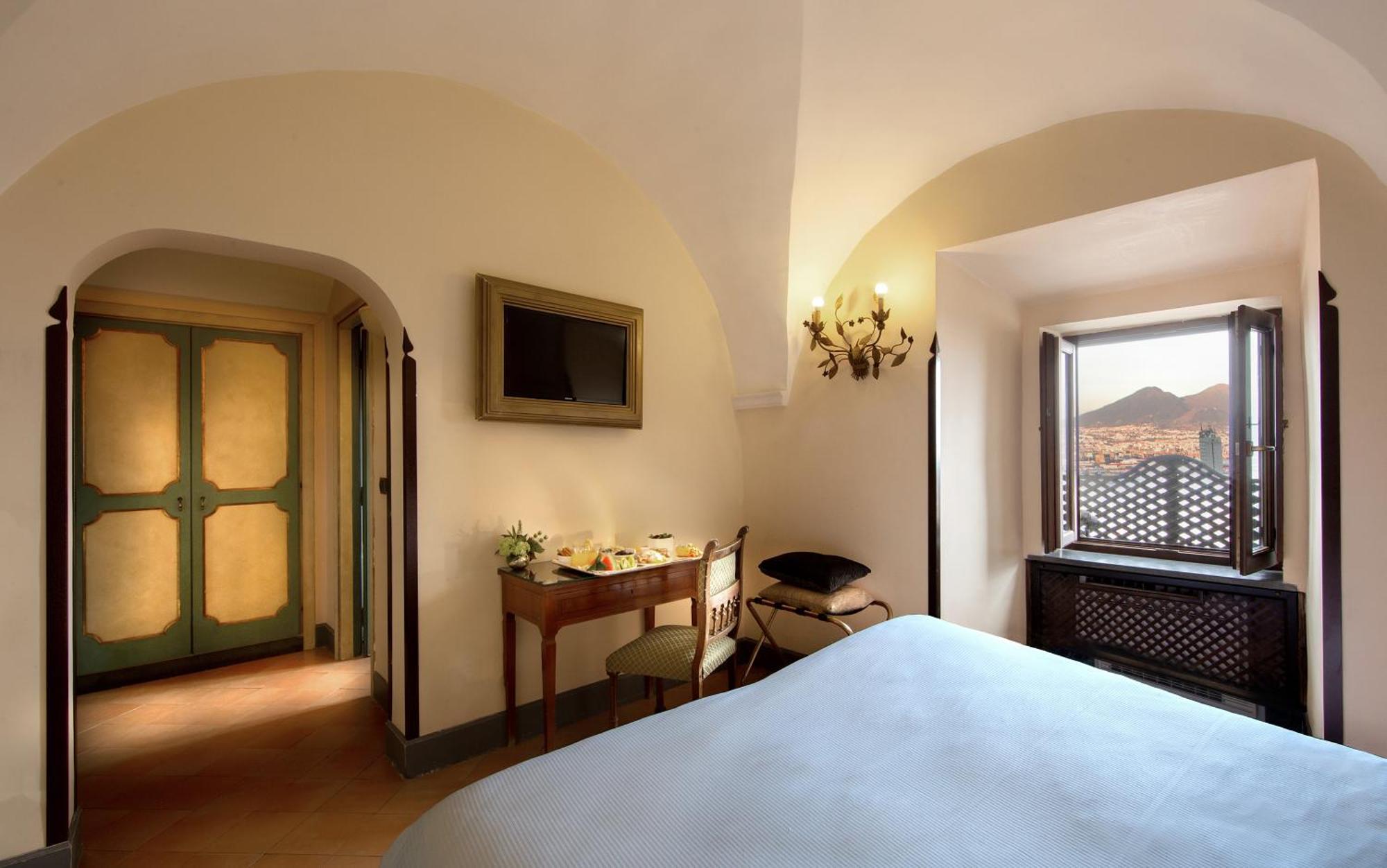 Classic Double or Twin Room Sea View