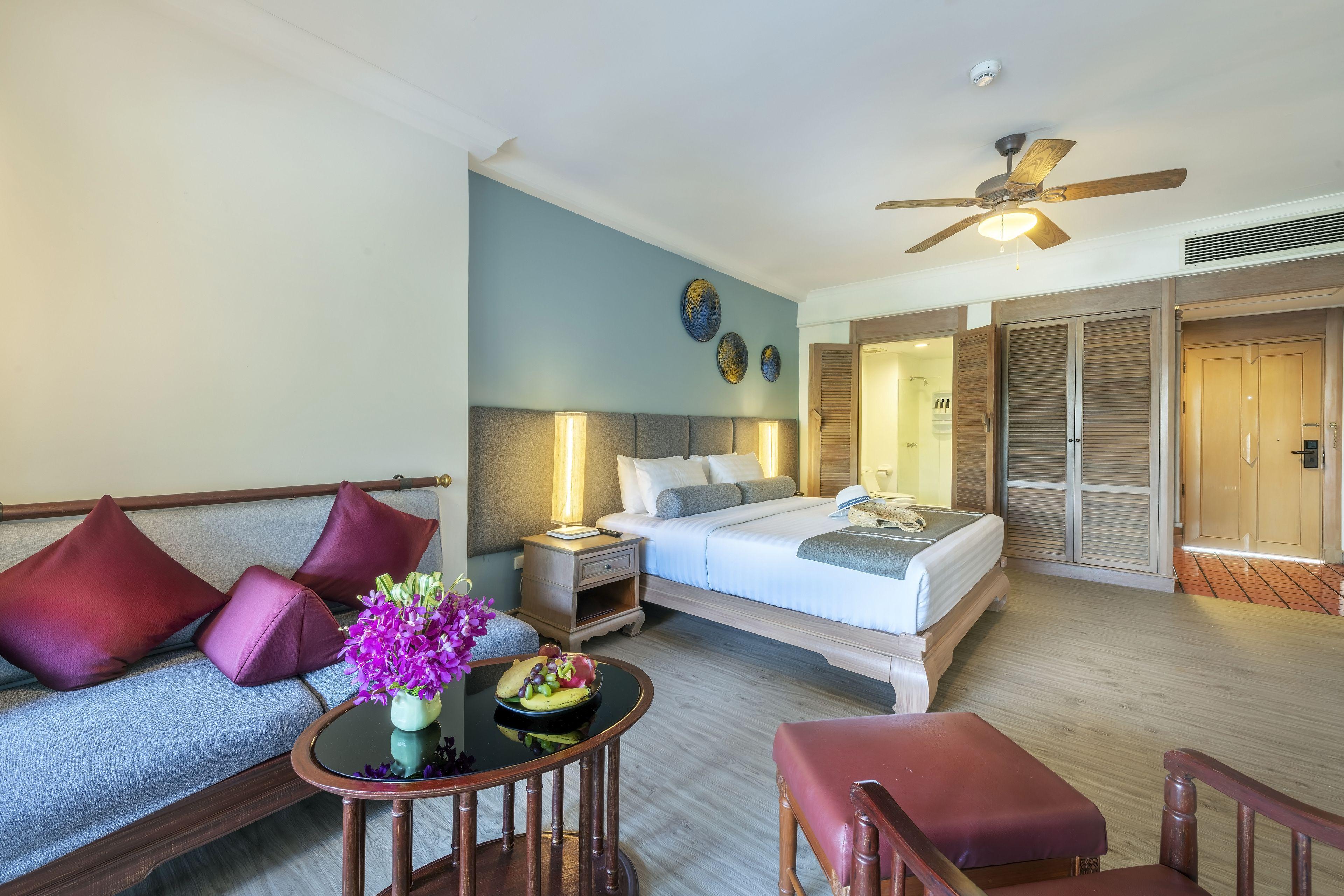 Deluxe Double or Twin Room