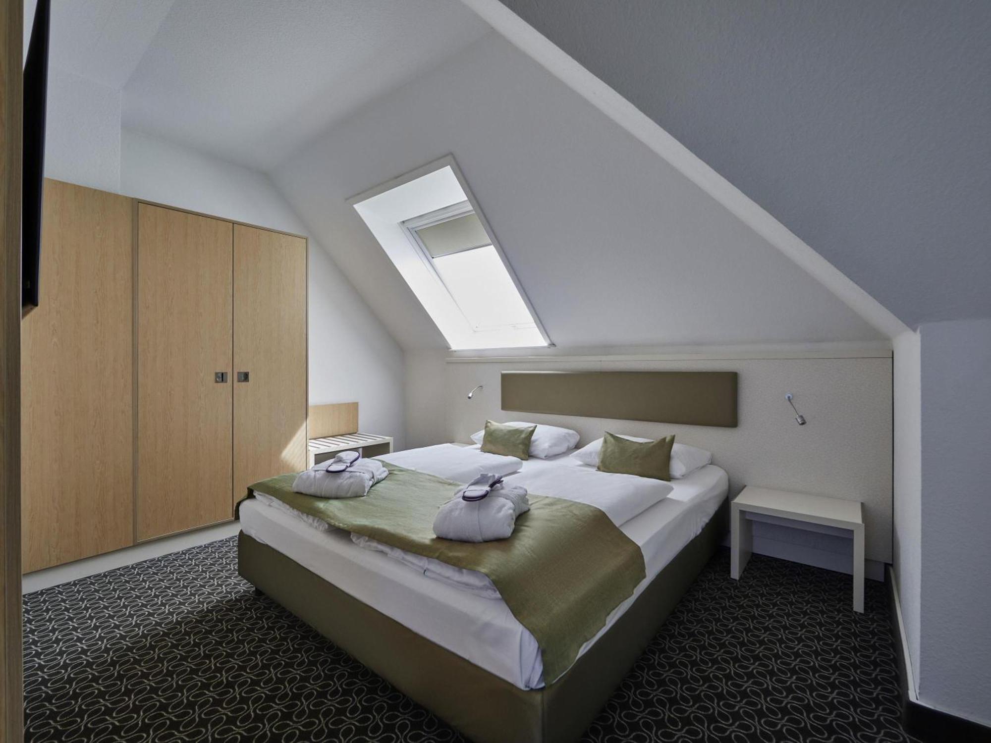 Superior Suite,1716978620:JPEG