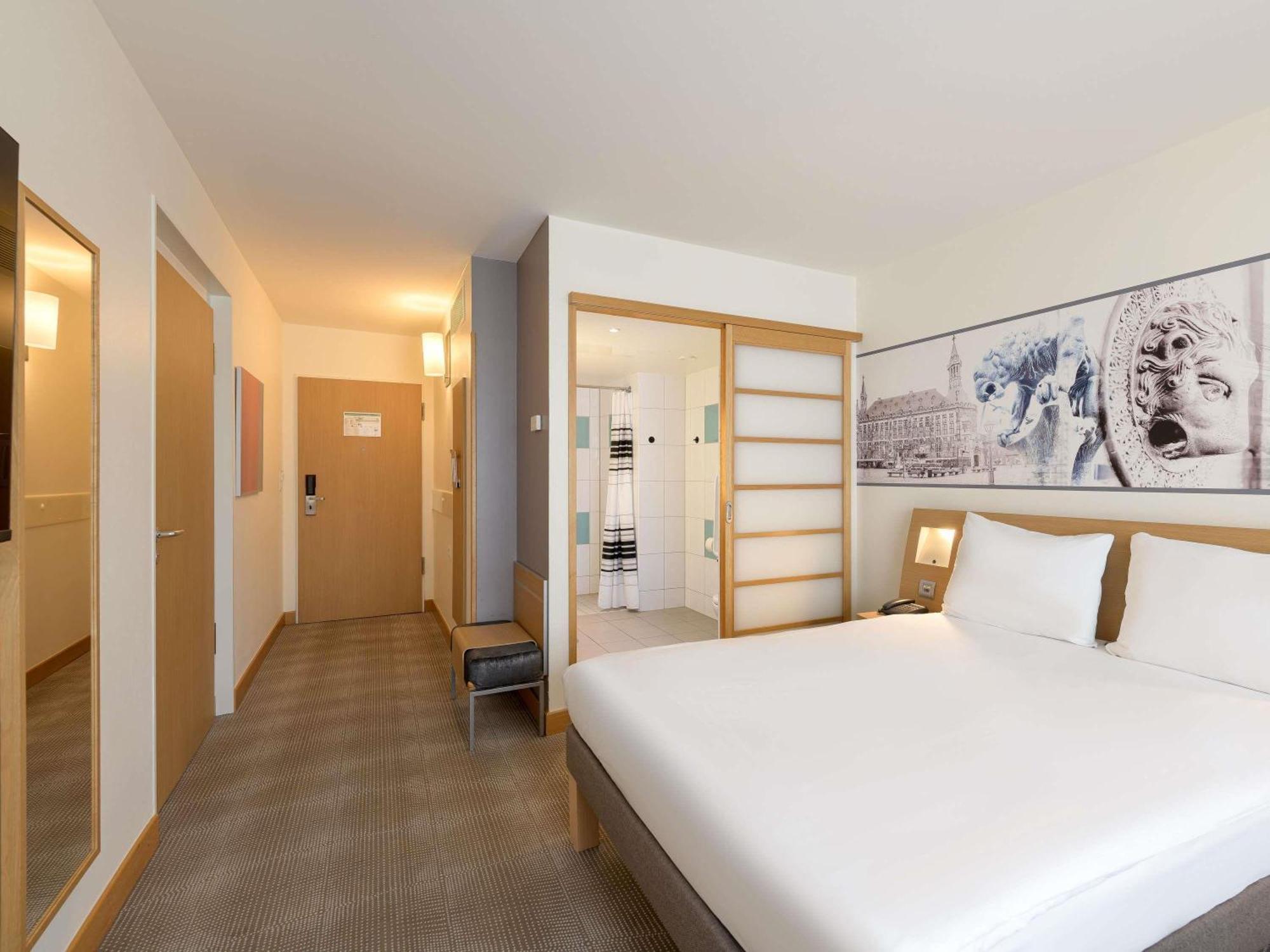 Standard Room,1716971450:JPEG