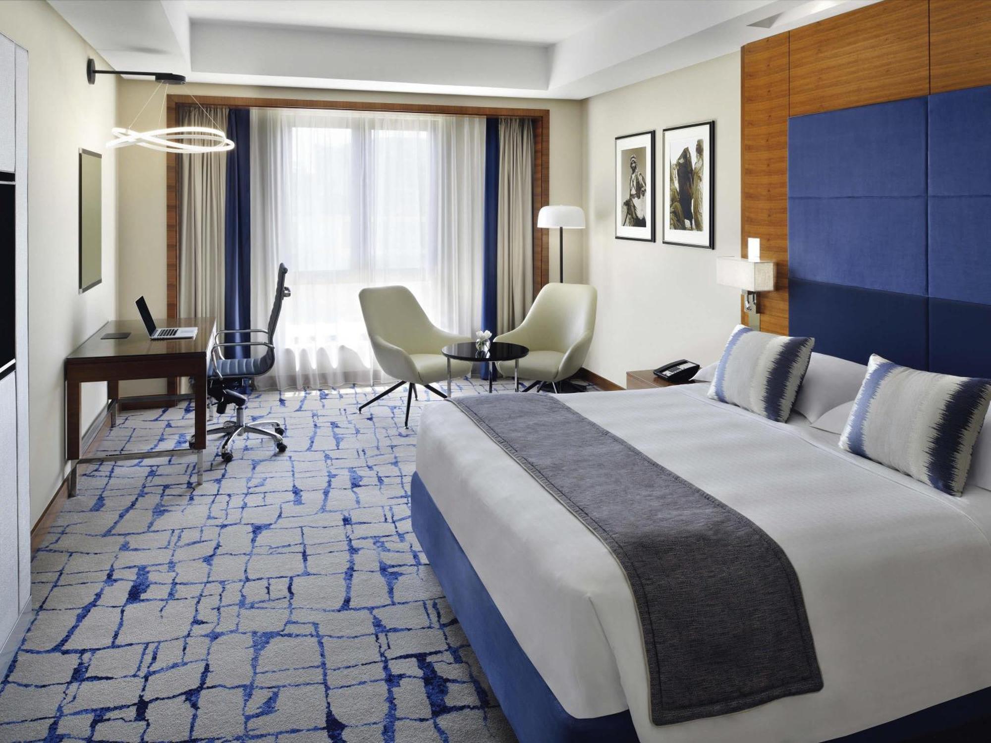Executive King Room - Complimentary Lounge Access,1729988840:JPEG
