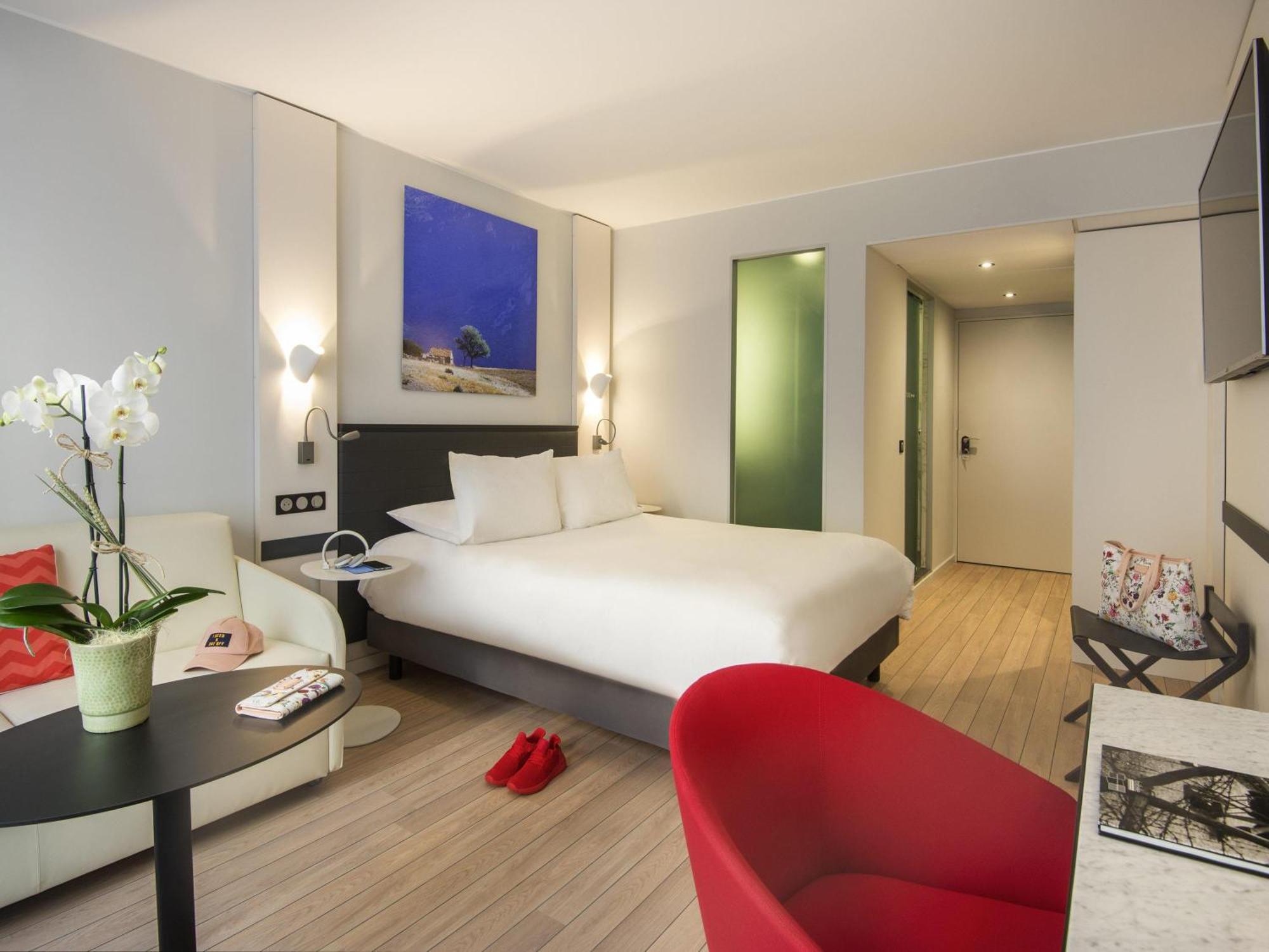 Superior Room One Double Bed One Sofa