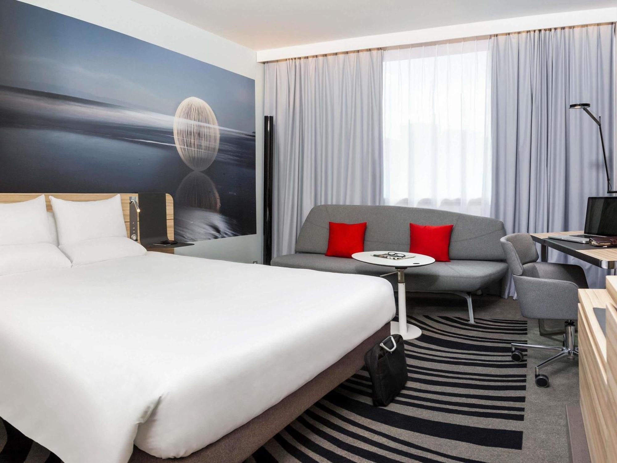 Classic Room with 1 Double Bed & Sofa,1717011937:JPEG