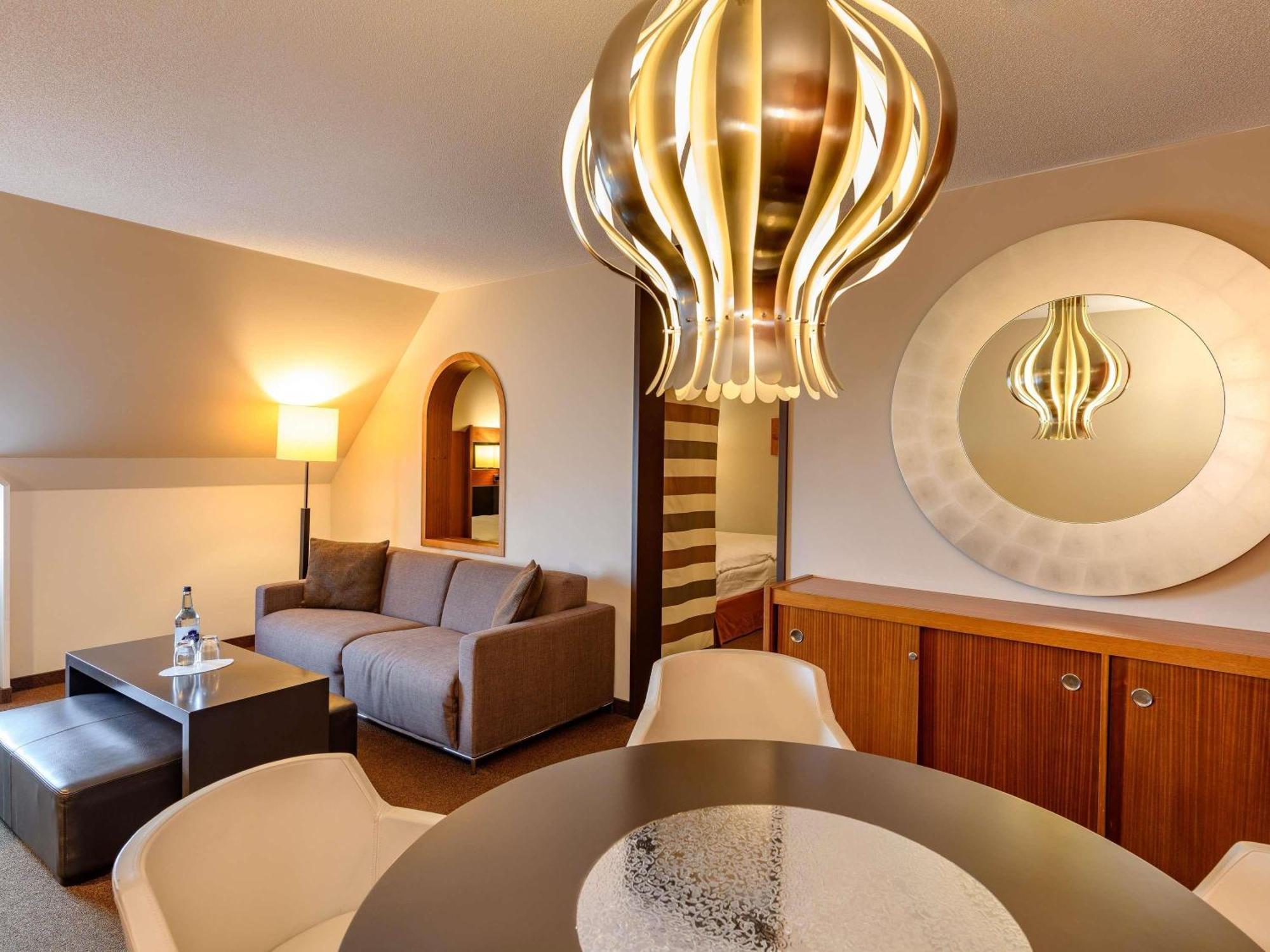 Premium King Room 200x200