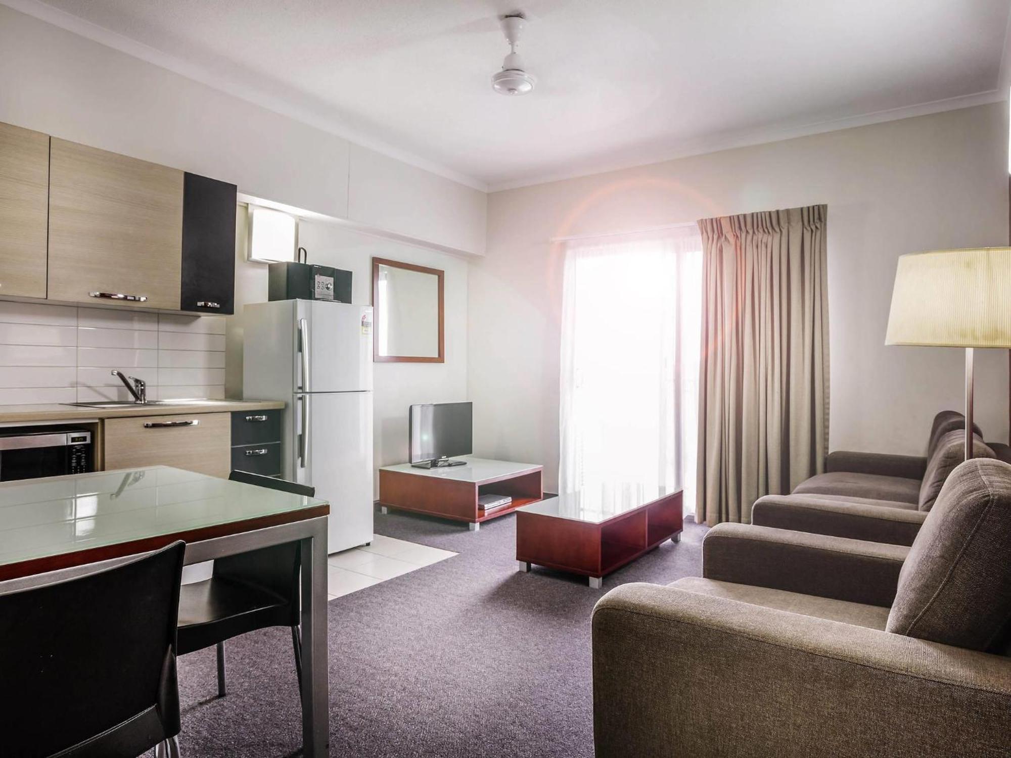 Suite mit 2 Schlafzimmern und 1 Kingsize-Bett und 2 Einzelbetten