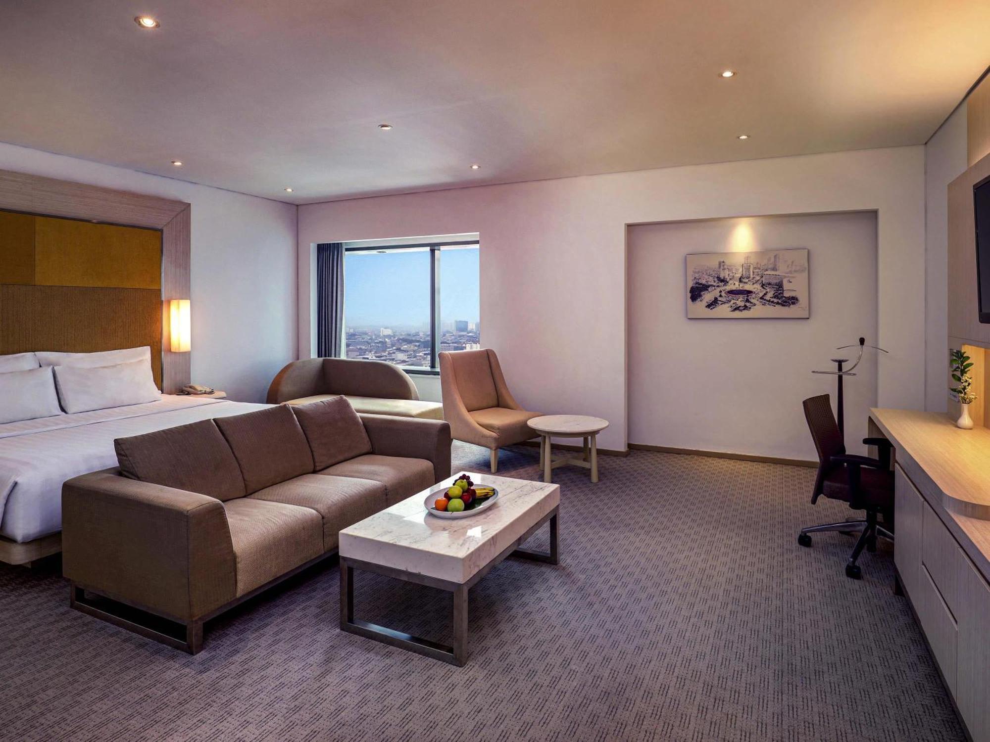 Executive Suite