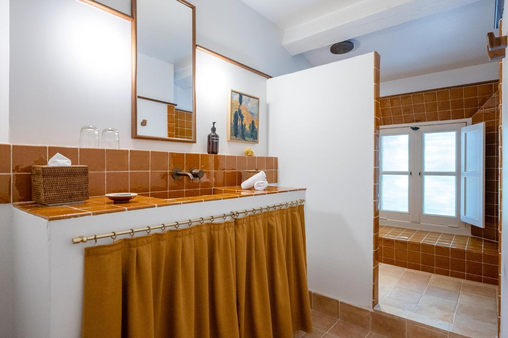 Family Suite,1722890132:JPEG