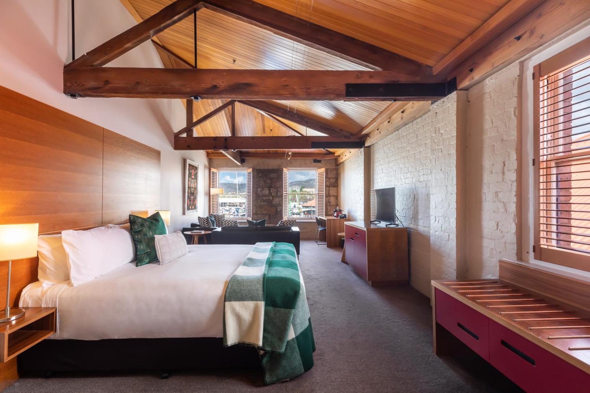 Deluxe Double Room Harbour View