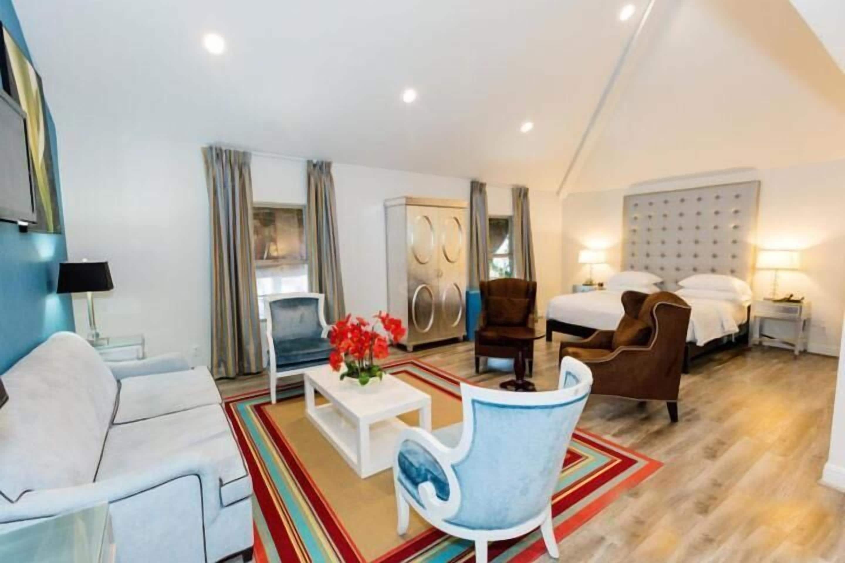 Executive Suite