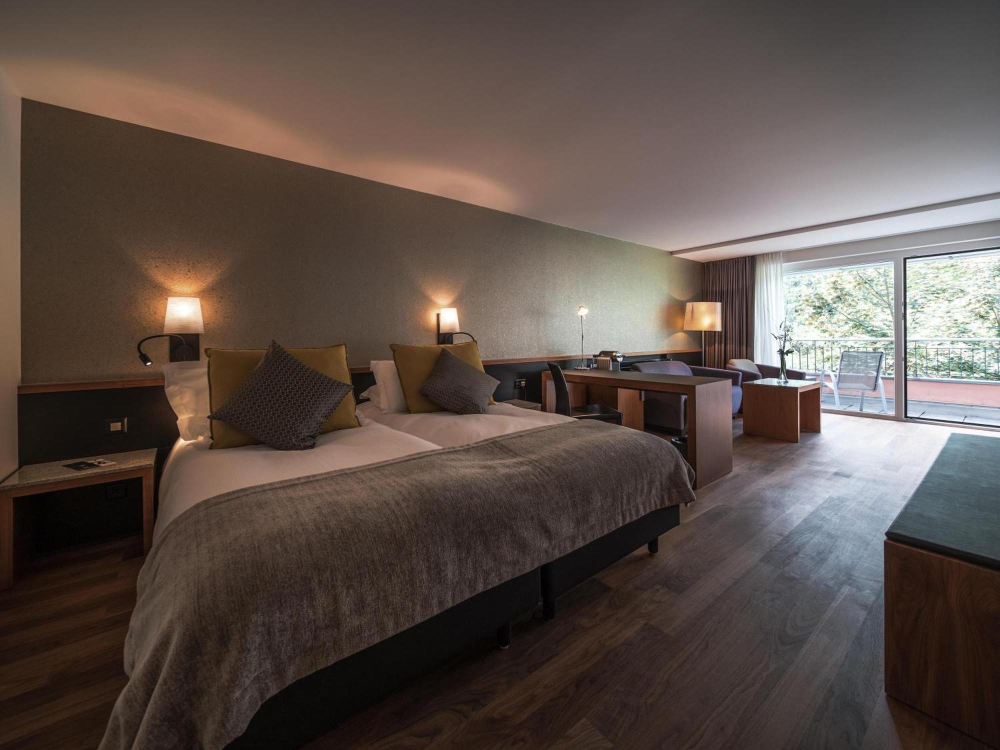 Junior Suite with Balcony