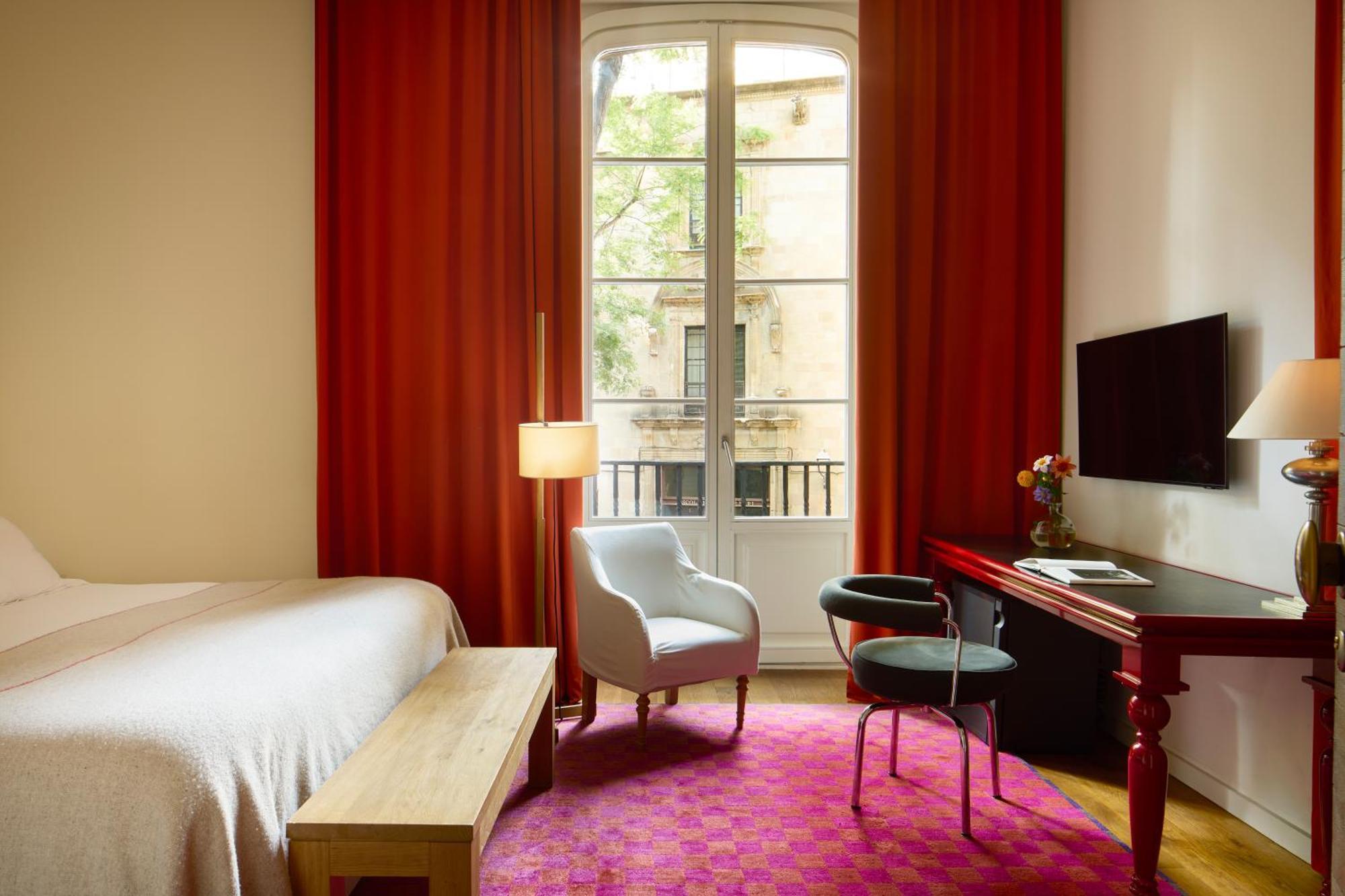 Superior Deluxe Double or Twin Room