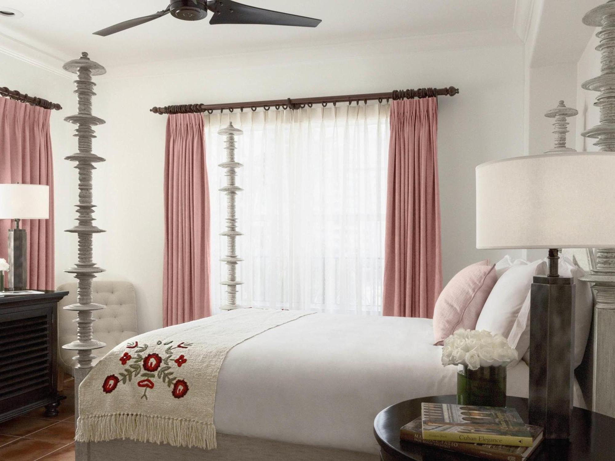 Casa Queen Room View