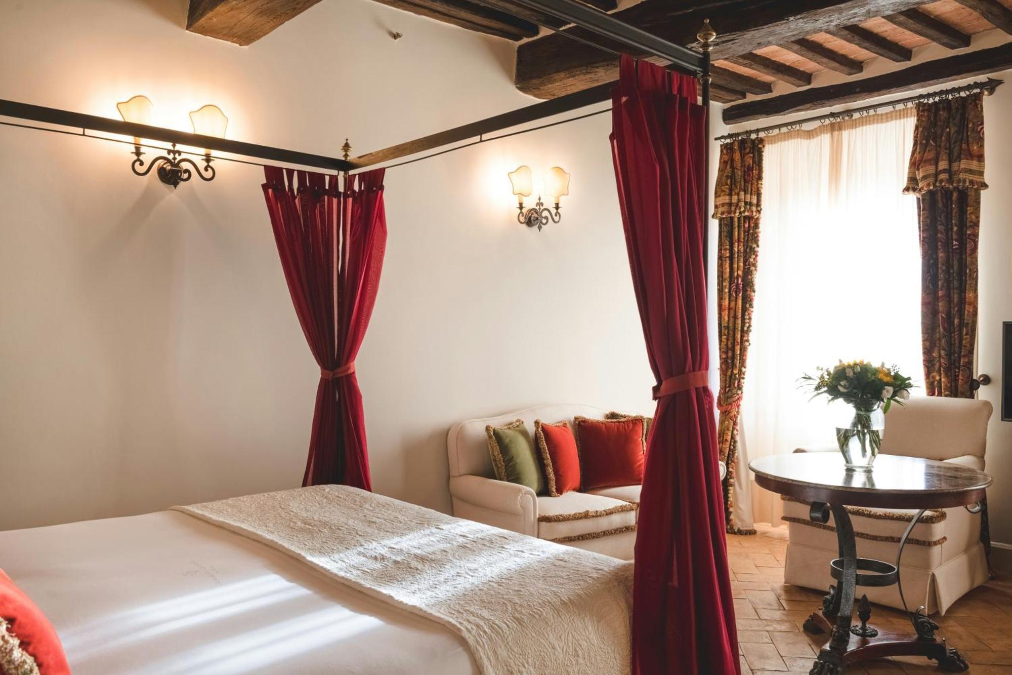 Deluxe Double or Twin Room View
