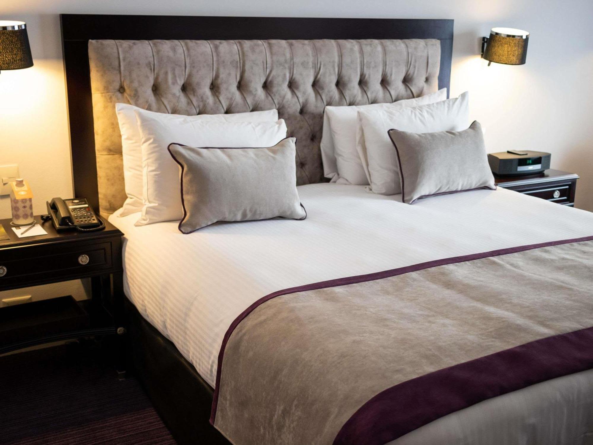 Superior Queen Room,1730008257:JPEG