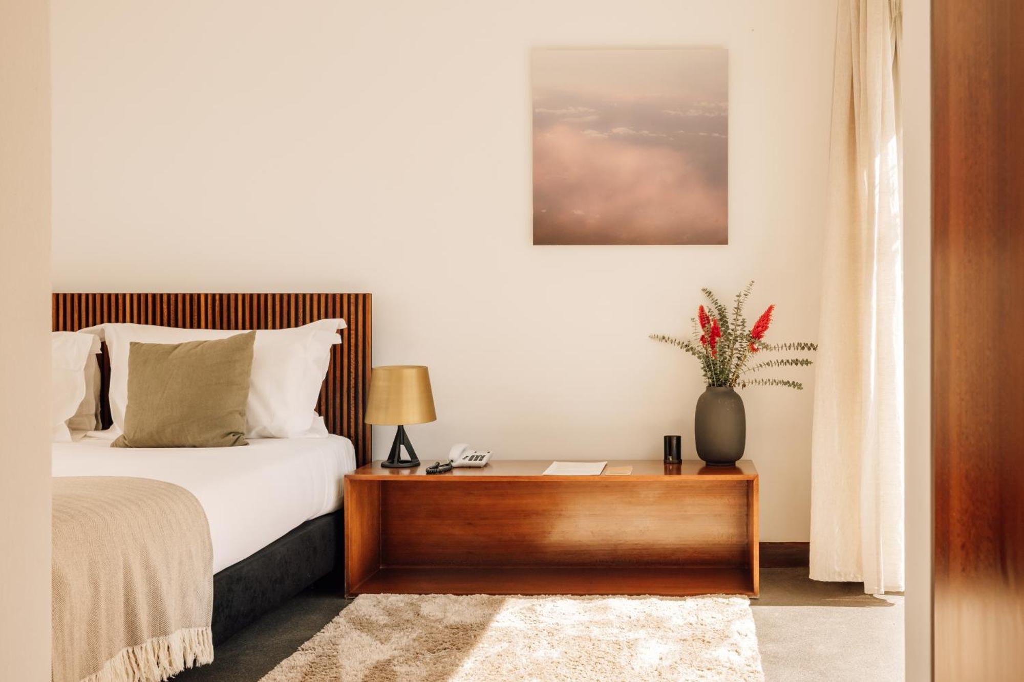 Two-bedroom LAND Suite,1730037810:JPEG