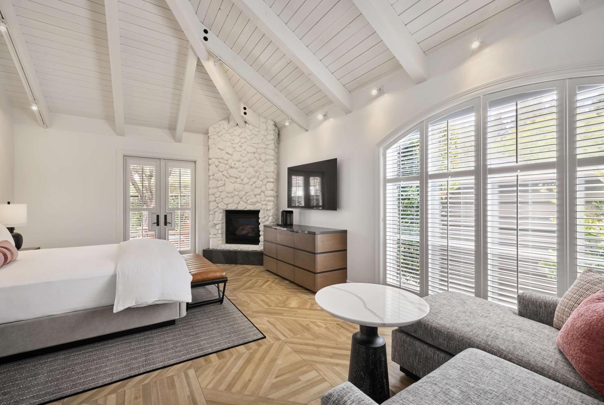 Newly Renovated - Deluxe King Room