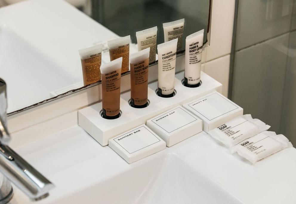 Deluxe Queen Room,1730049876:JPEG