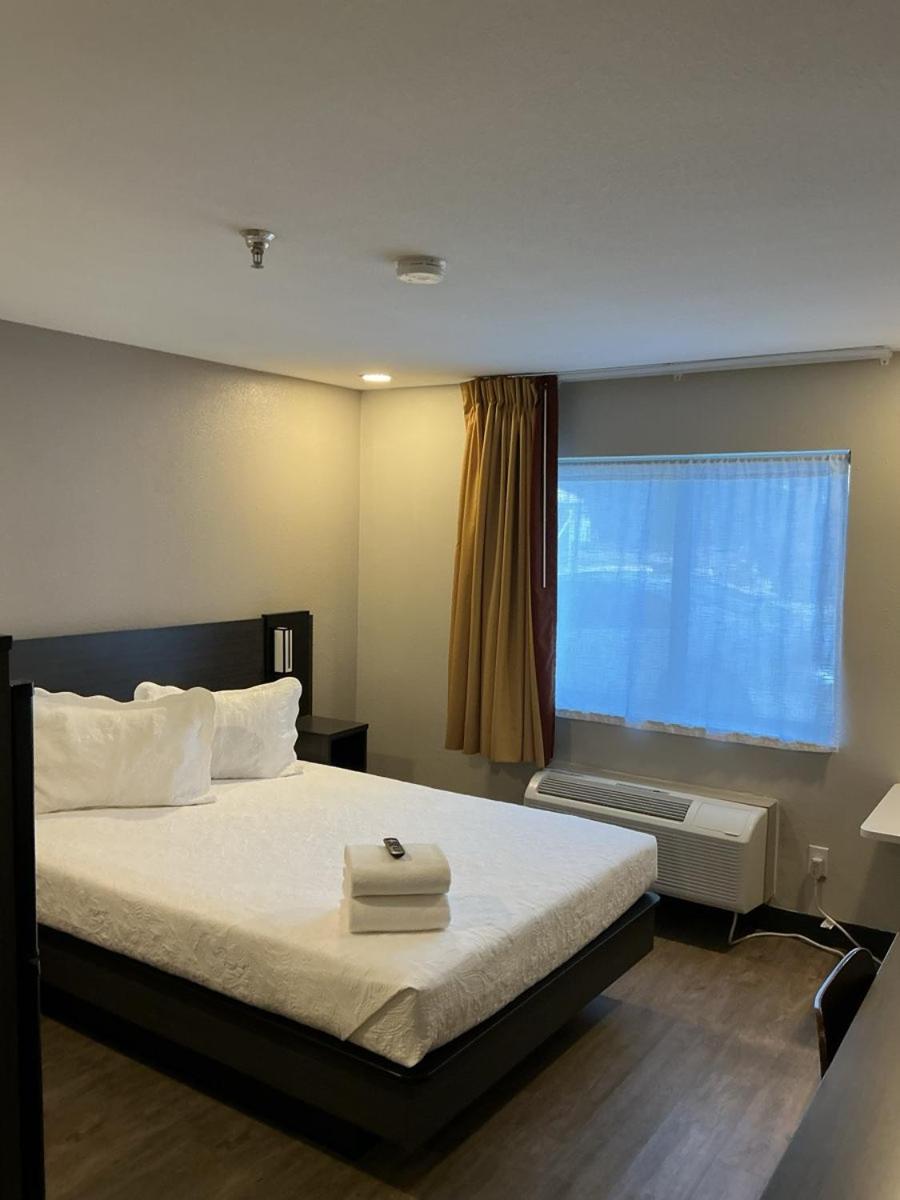 Queen Room Disability Access