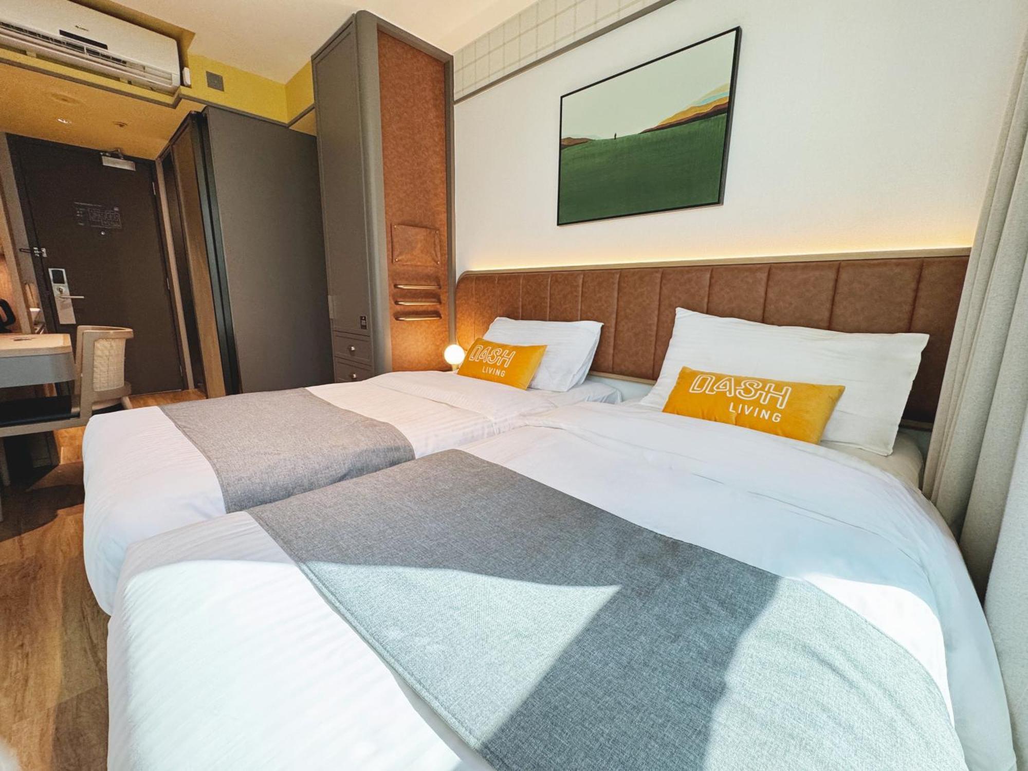 Premier Twin Room