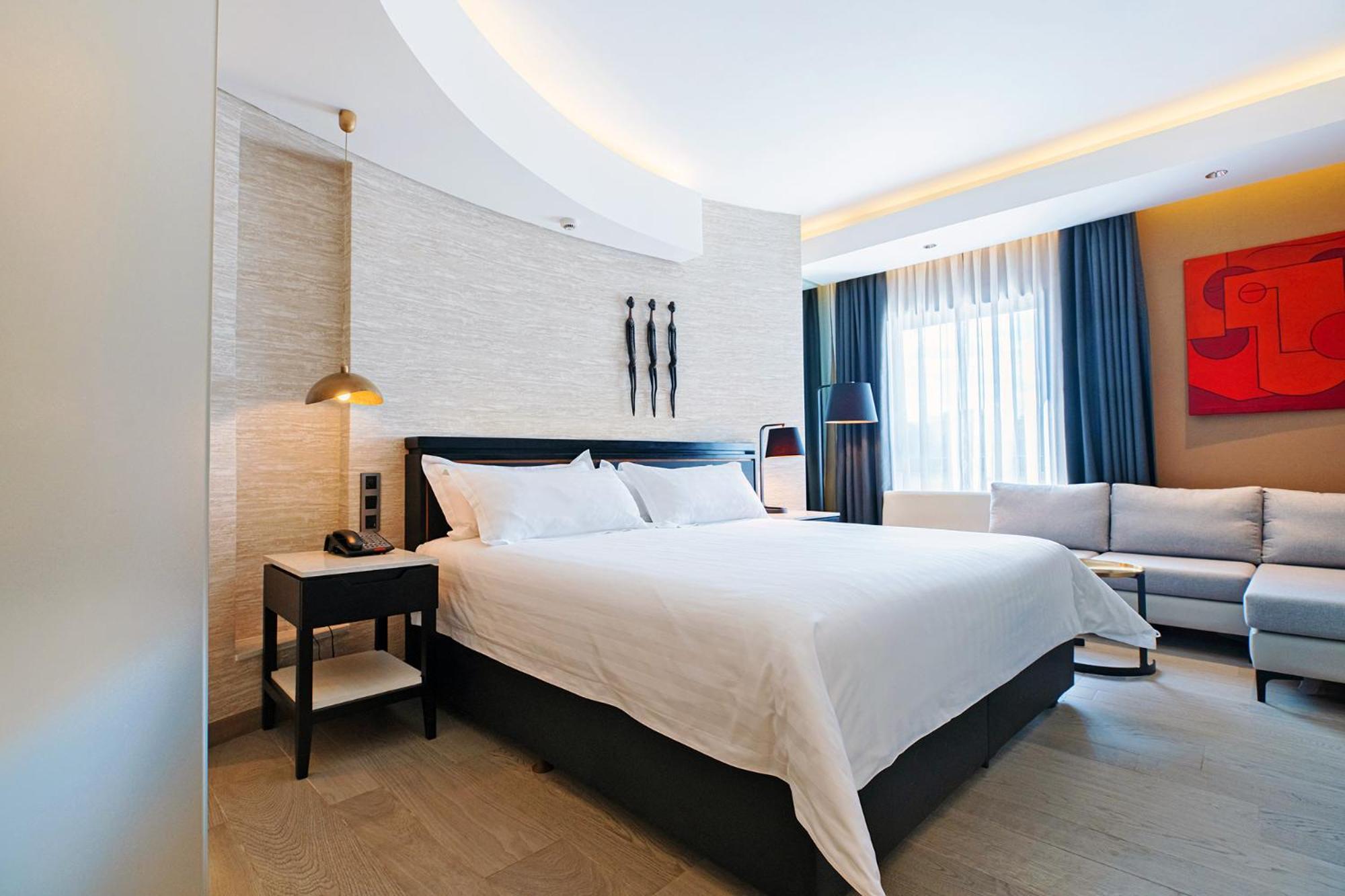 Superior King Room