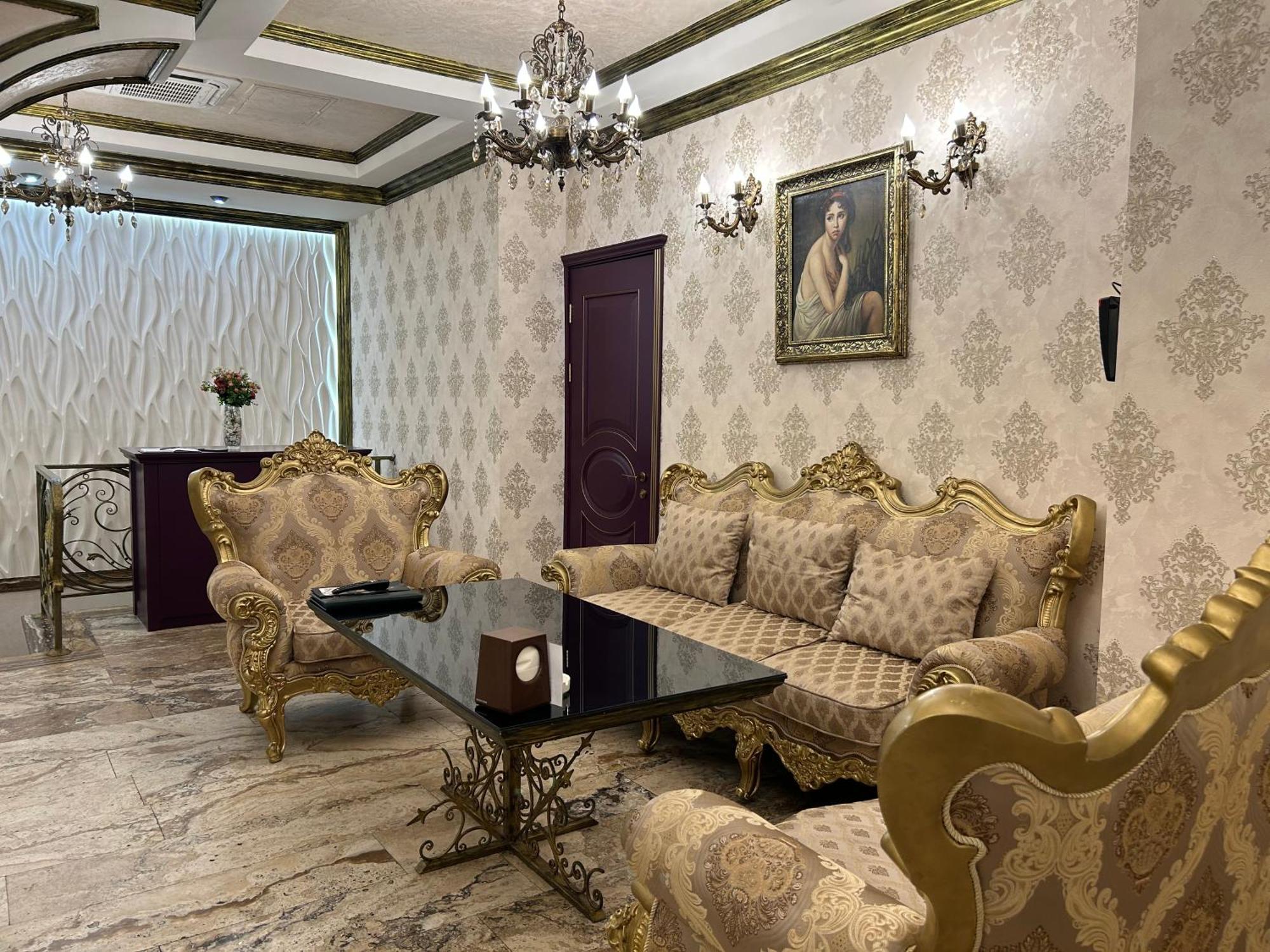 Superior Suite