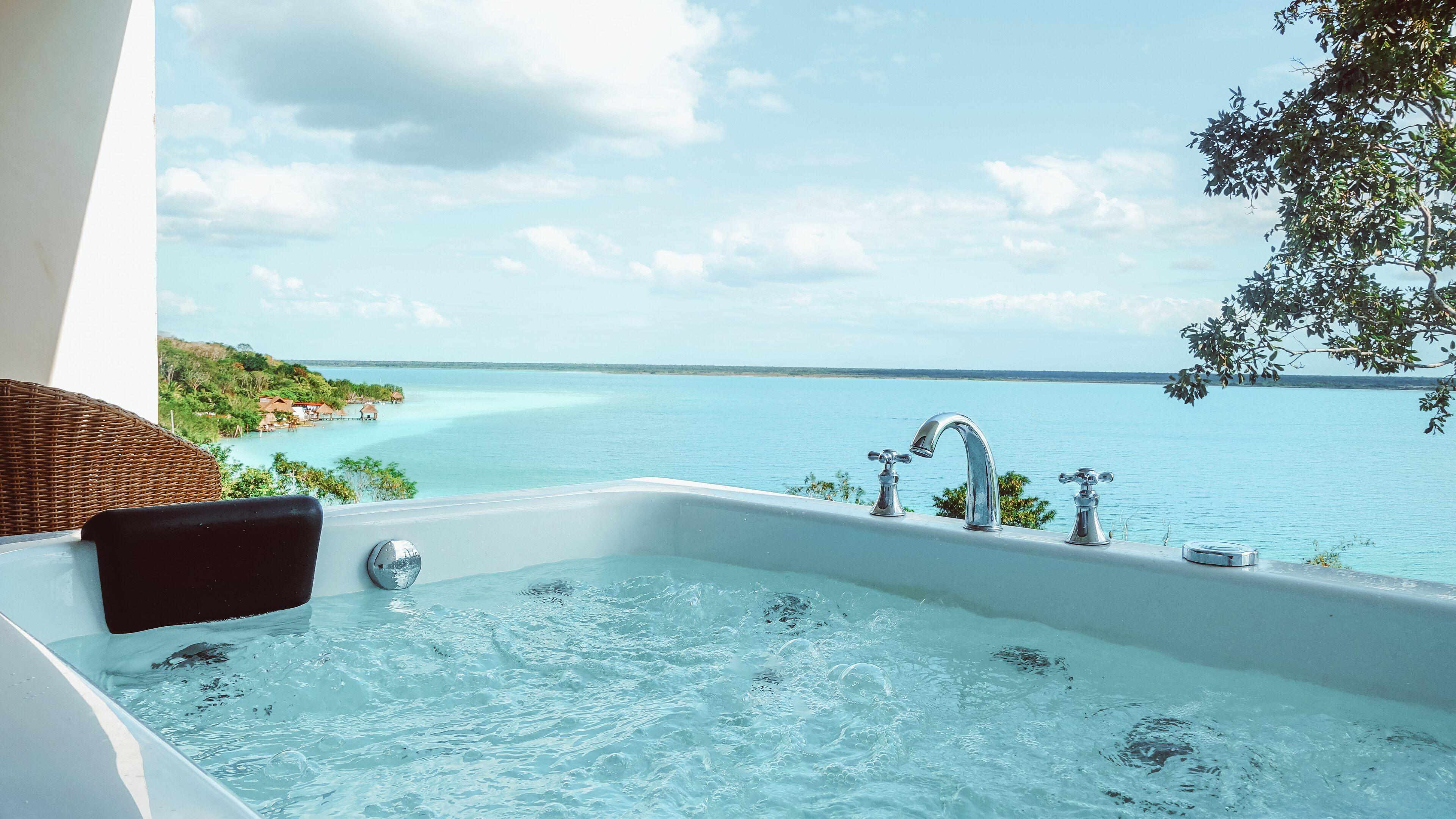 Deluxe King Suite Adults Only