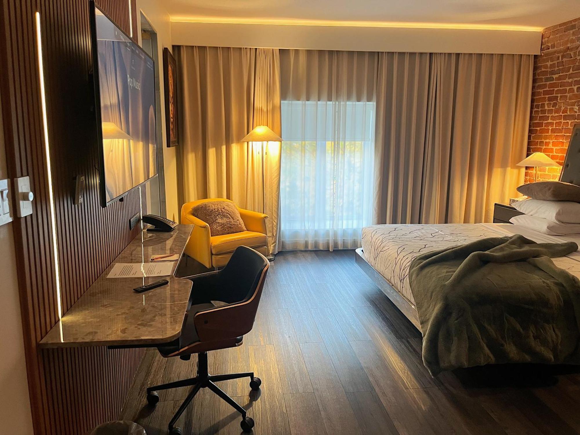 King Room Spa Bath