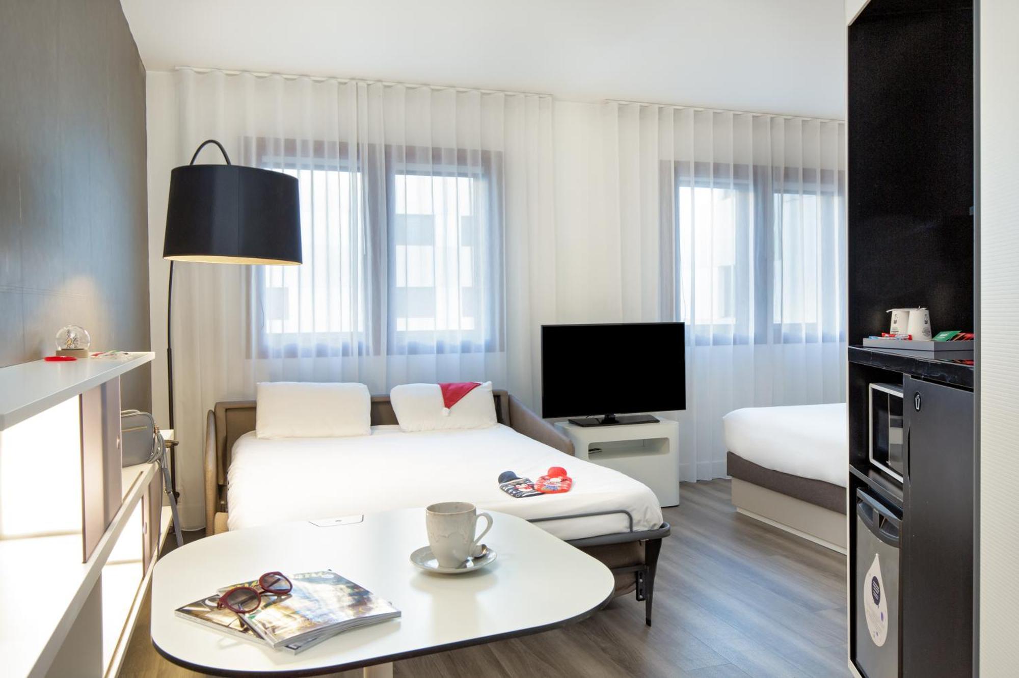 Superior Suite One Double Bed One Single Bed