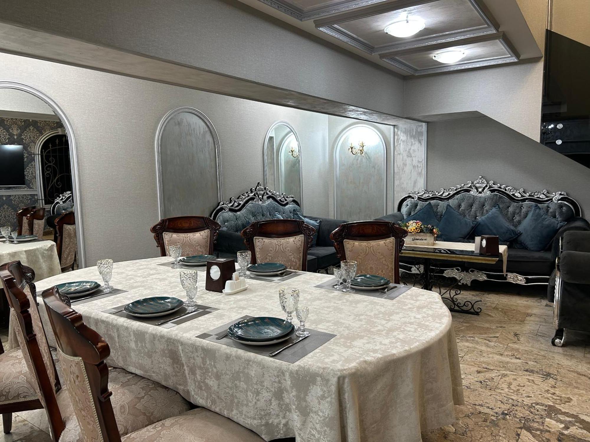 Presidential Suite