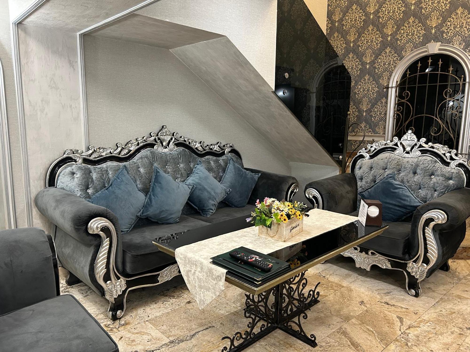 Presidential Suite