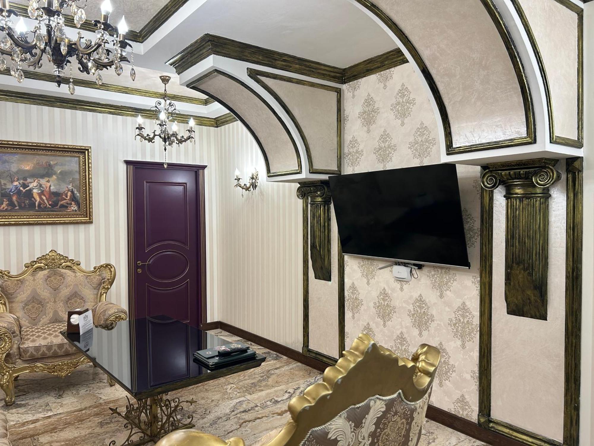 Superior Suite