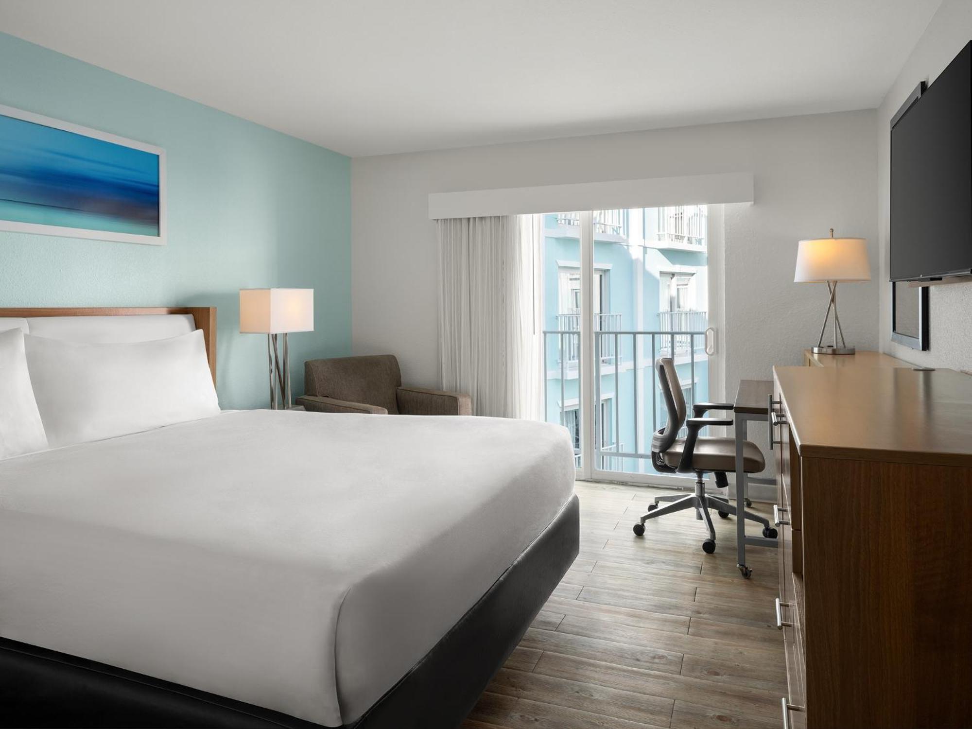 Premium King Room