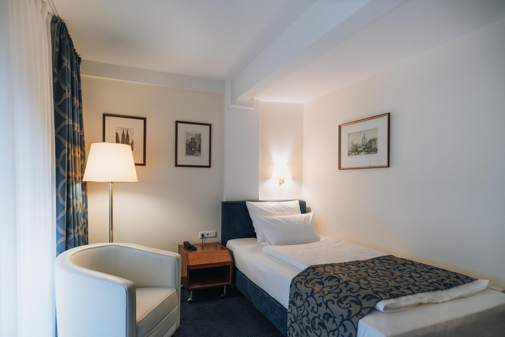 Comfort Single Room