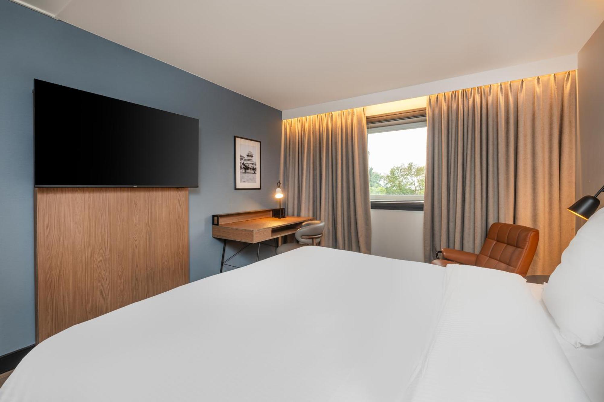 Standard Queen Room,1742572755:JPEG