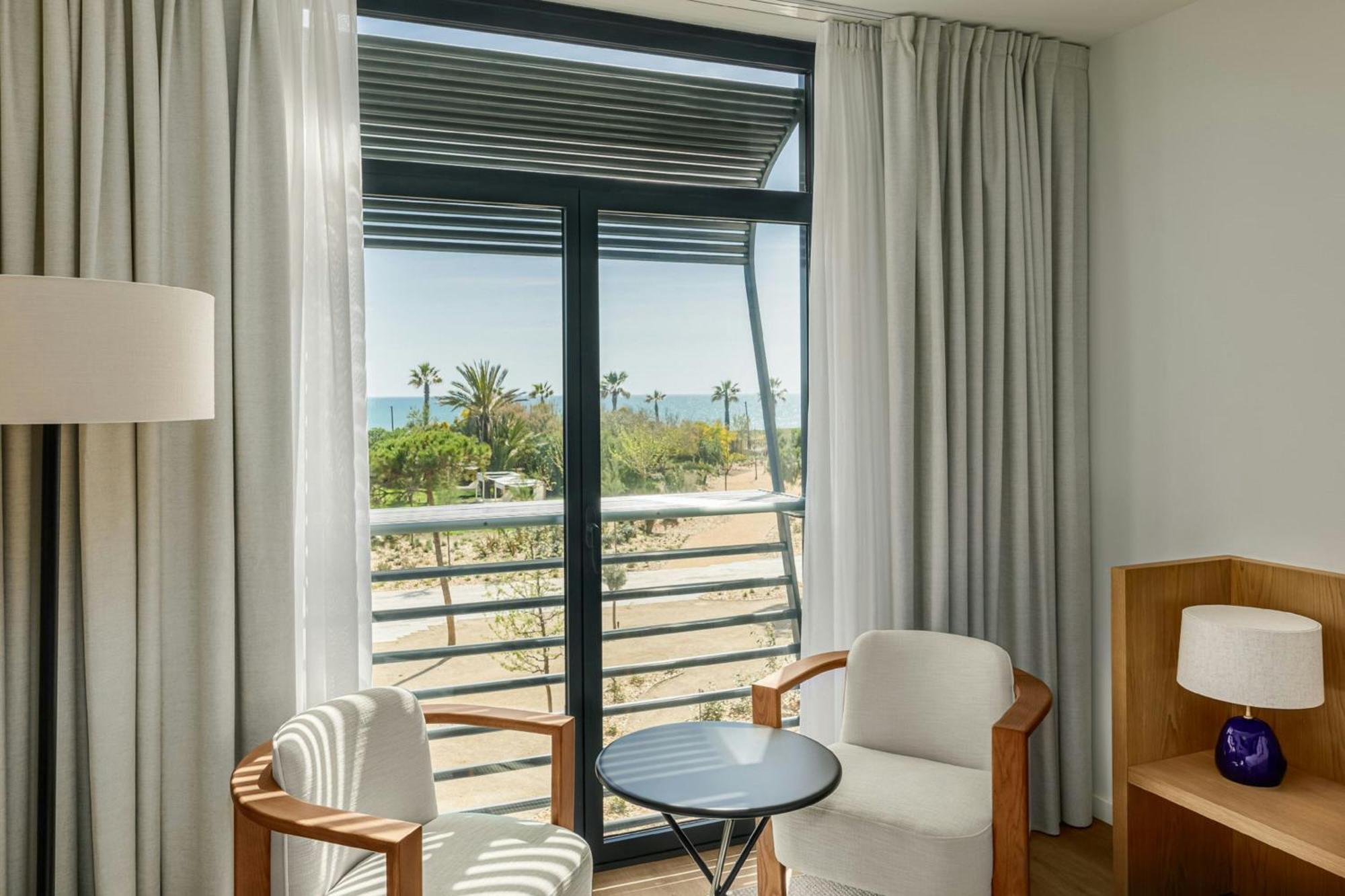 Standard King Room Sea View