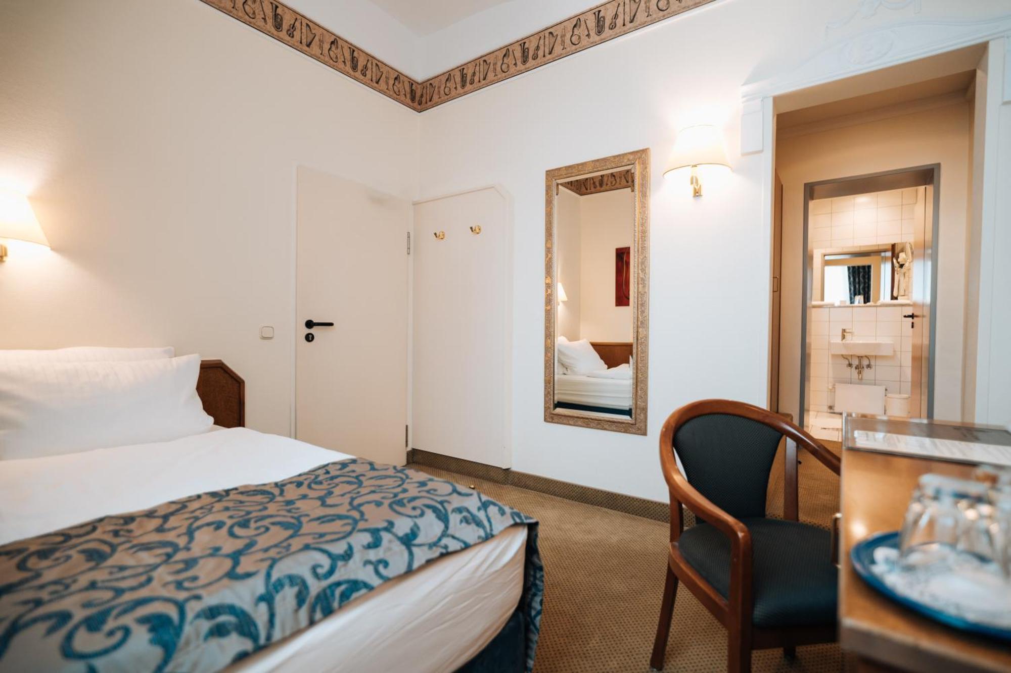 Standard Single Room