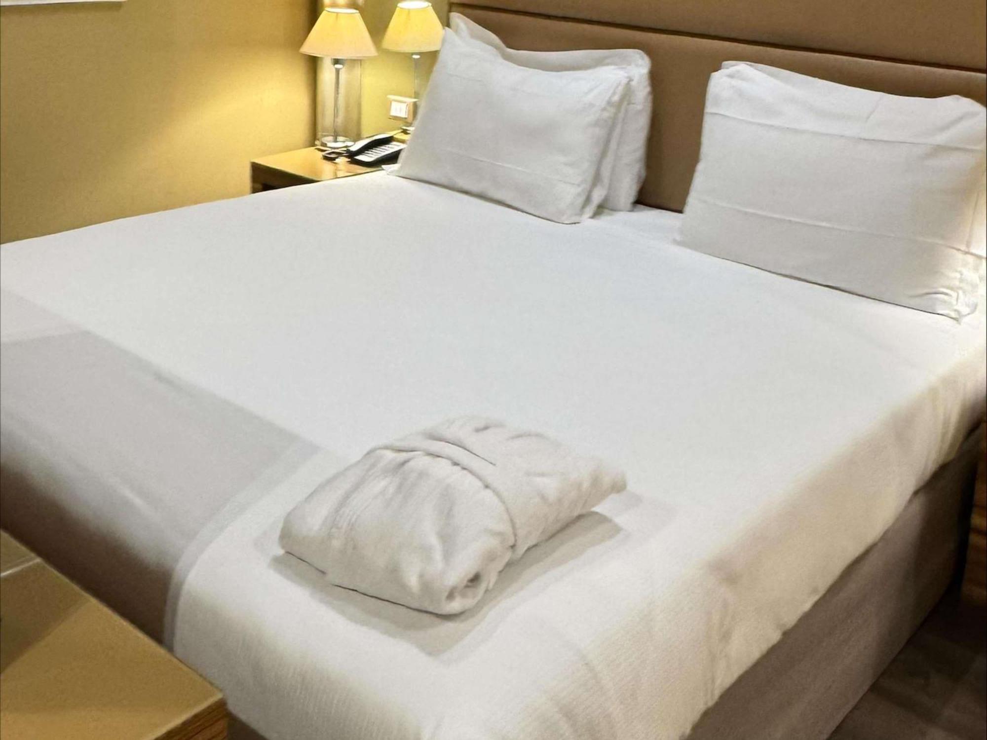 Privilege Luxe Room,1742596883:JPEG