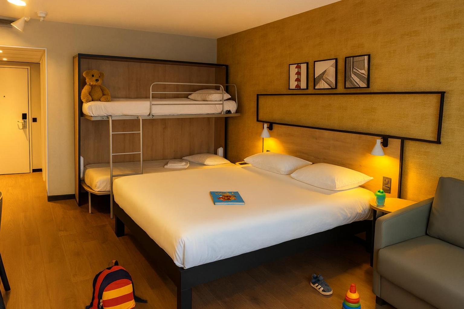 Family Room Double Bed Bunk Beds Sofa Bed,1742601766:JPEG