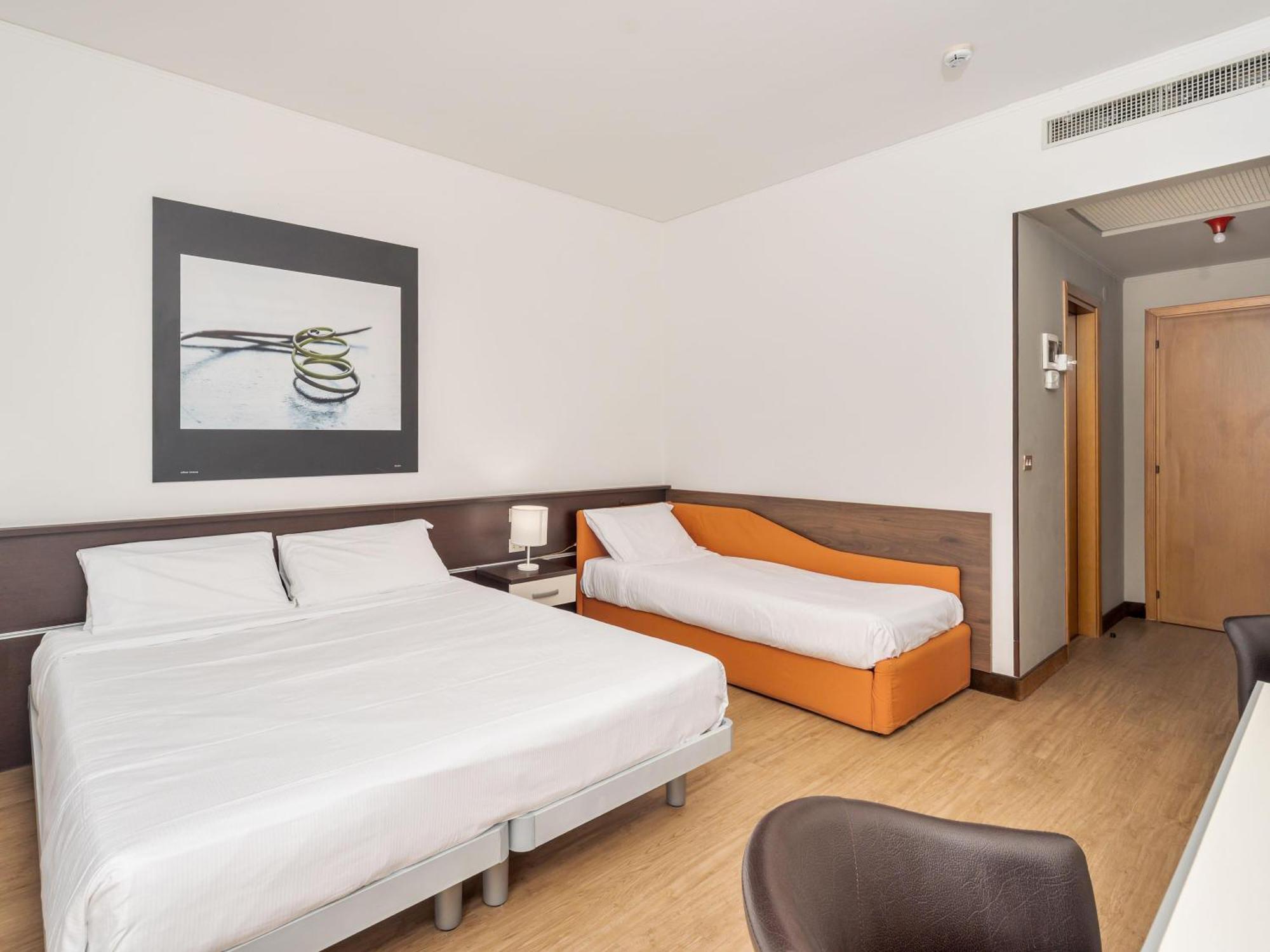 Superior Triple Room,1742610999:JPEG