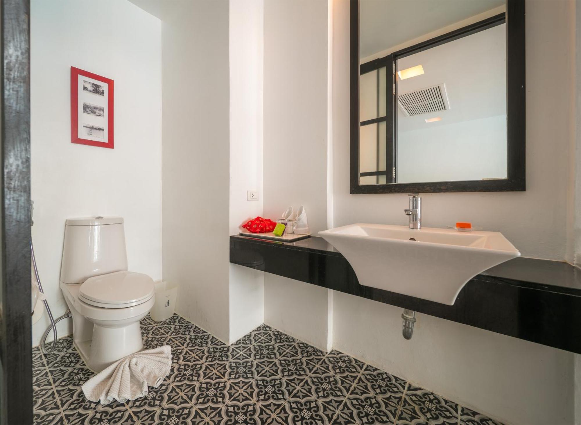 Deluxe Double Room Pool Access Serene Wing