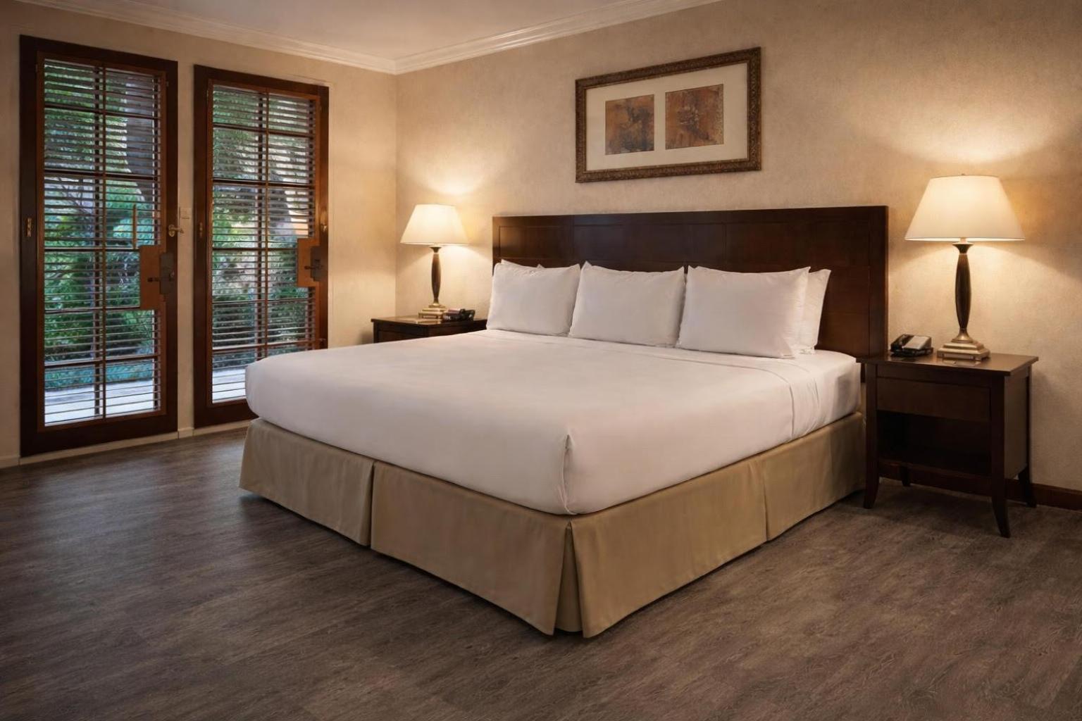 One-Bedroom Suite Sofa Bed,1742643394:JPEG