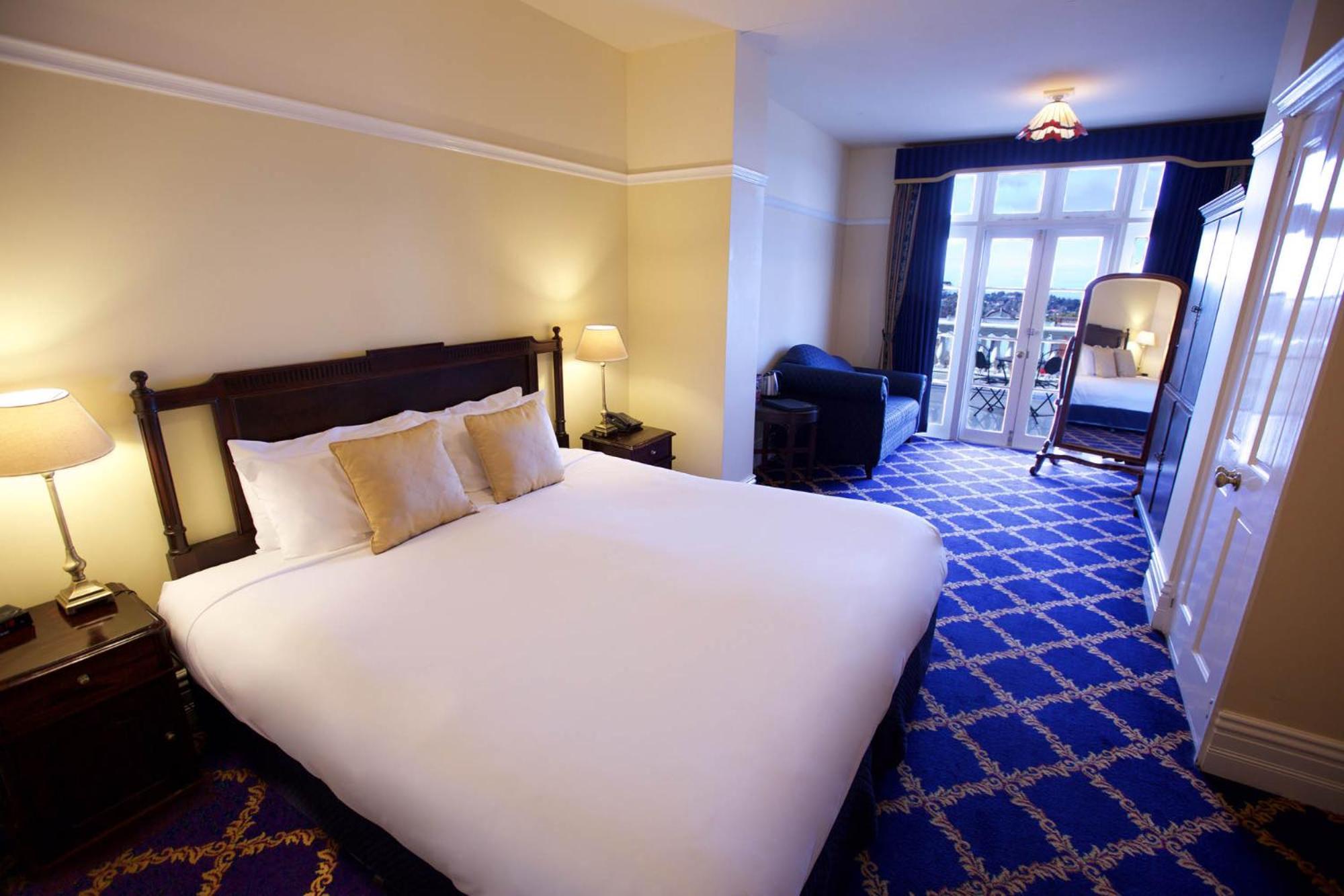 Premier Balcony Room
