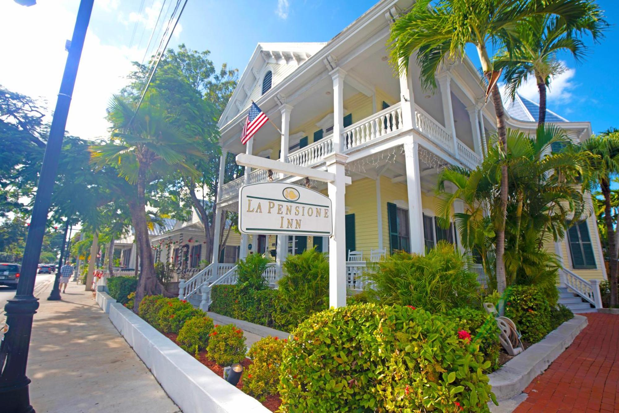 La Pensione Guesthouse Deluxe King