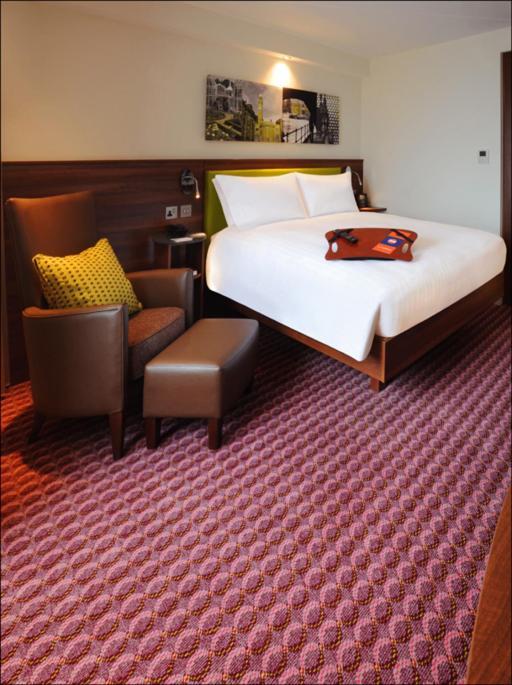 Premium Queen Room