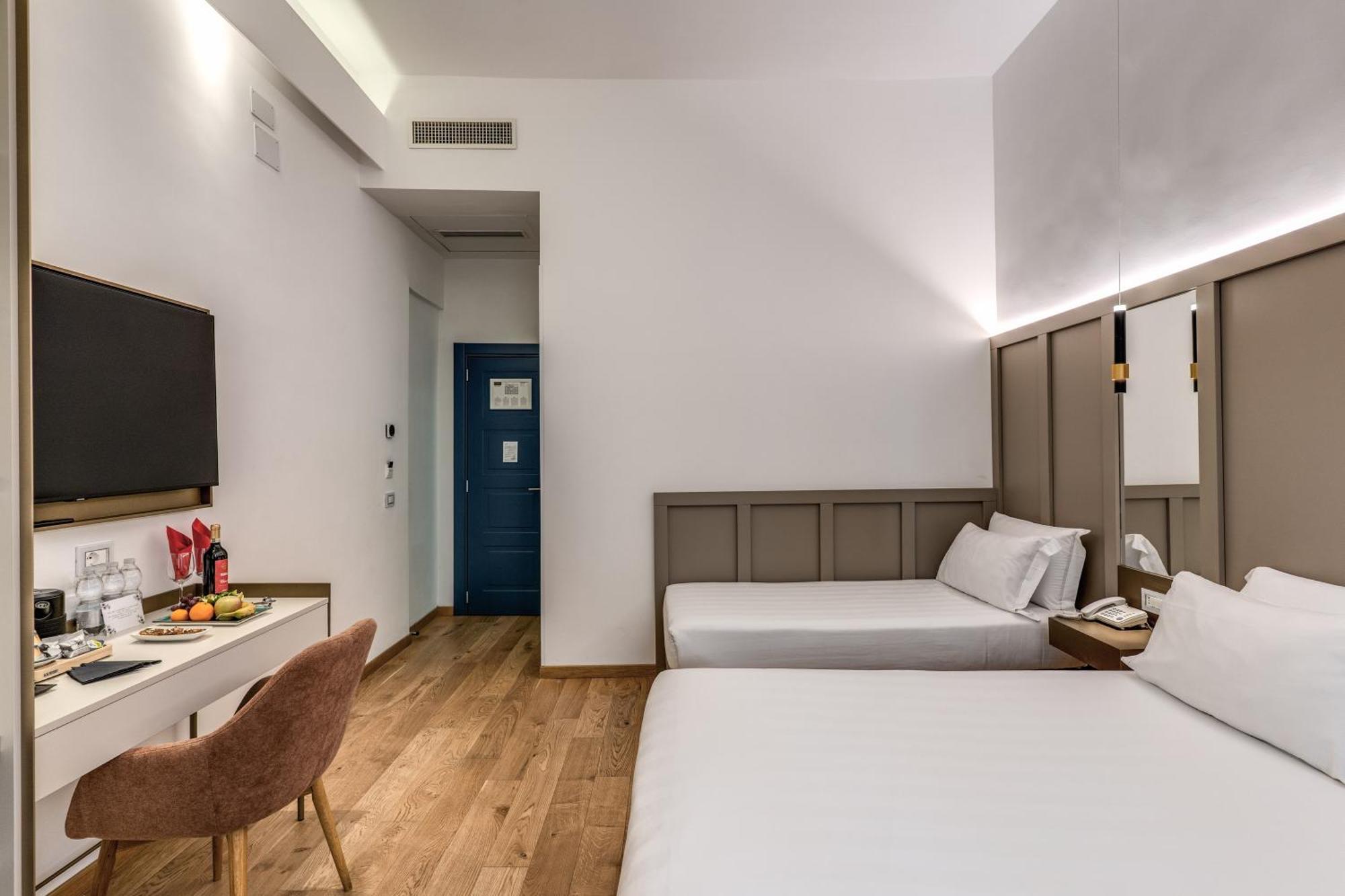 Superior Triple Room,1742767693:JPEG