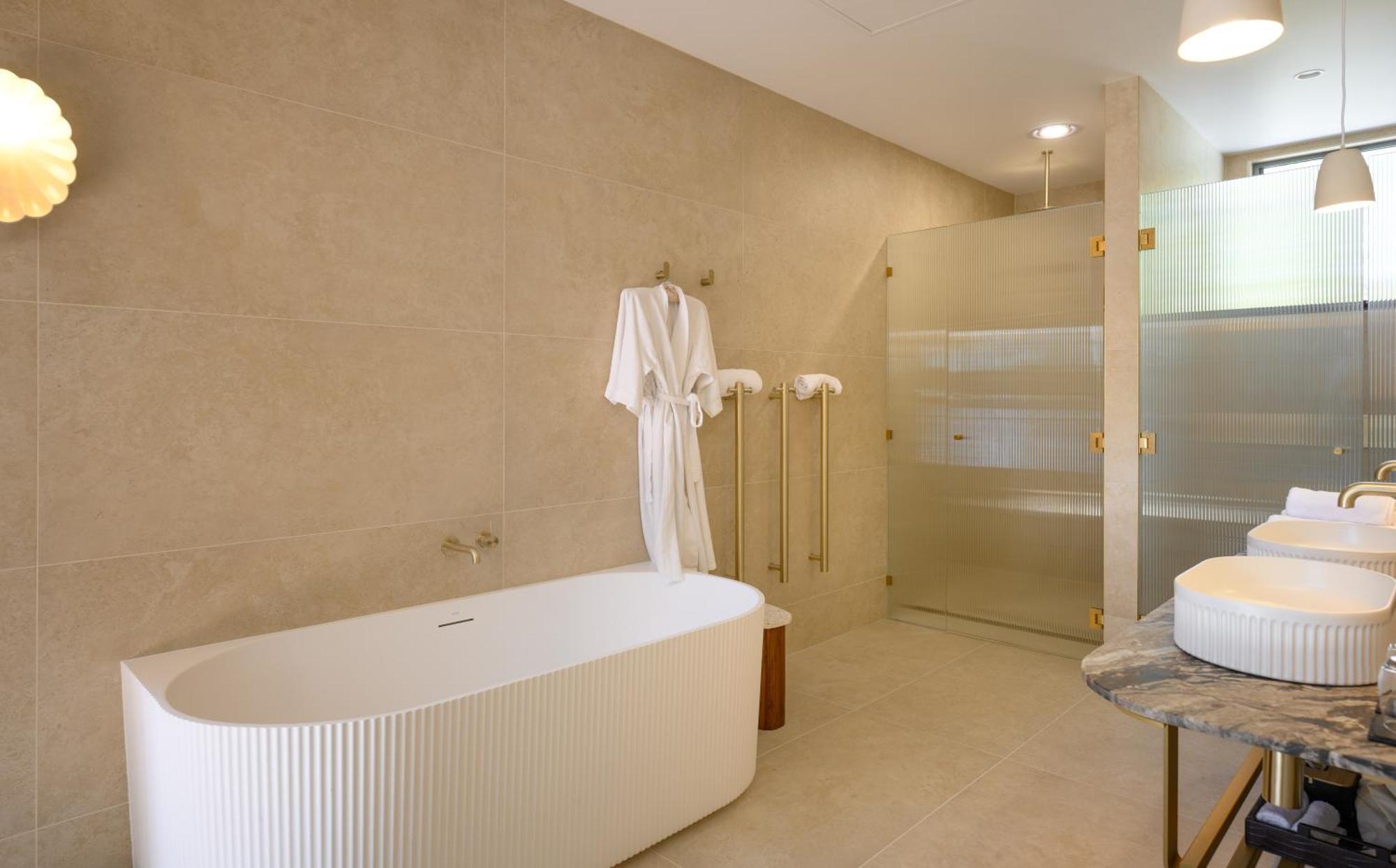 Skyline Suite